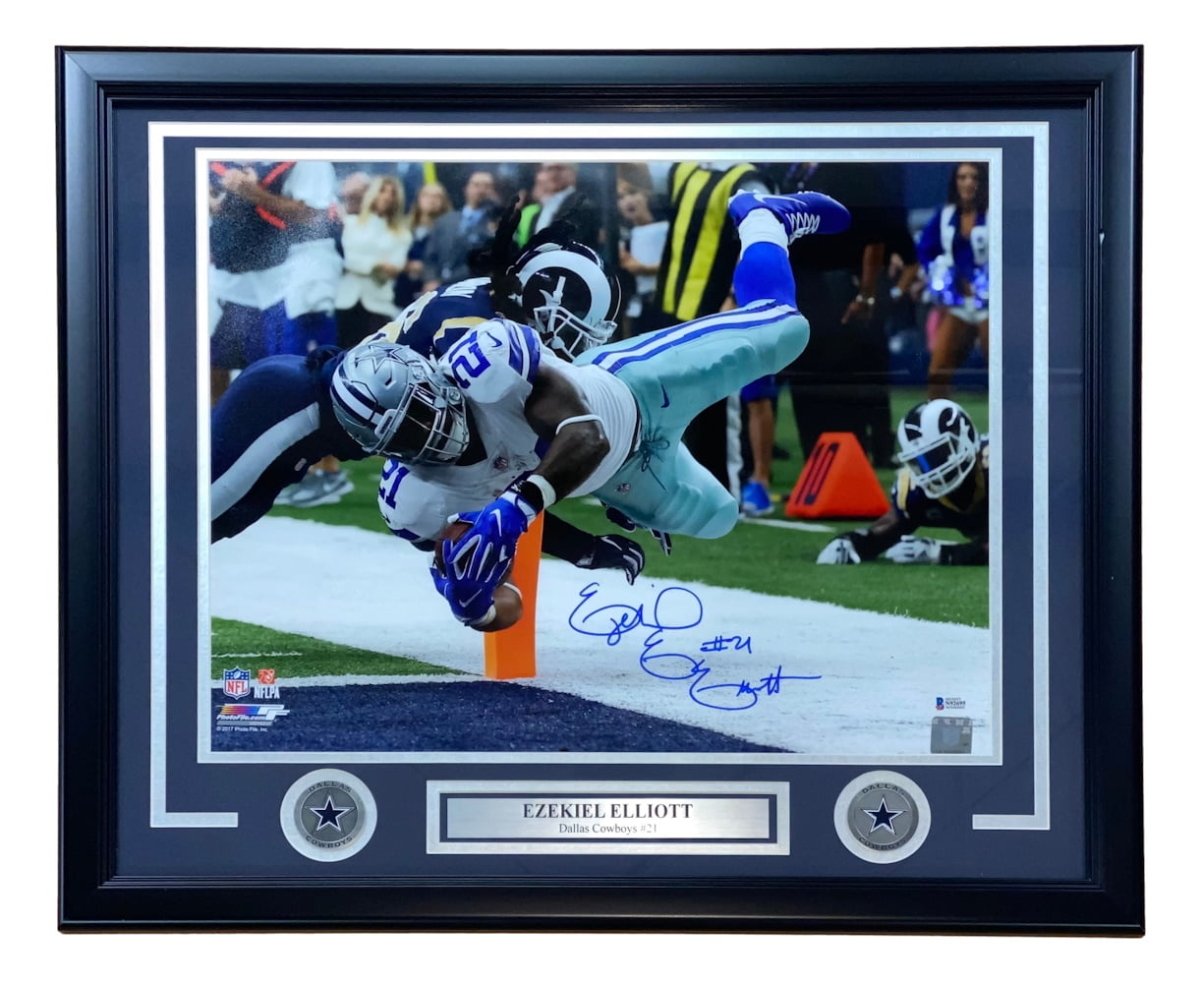 Authentic Ezekiel Elliott Signed Framed 16x20 Dallas Cowboys vs Rams Game Photo - Perfect for Cowboys Fans, Sports Memorabilia Collectors & Man Cave Decor