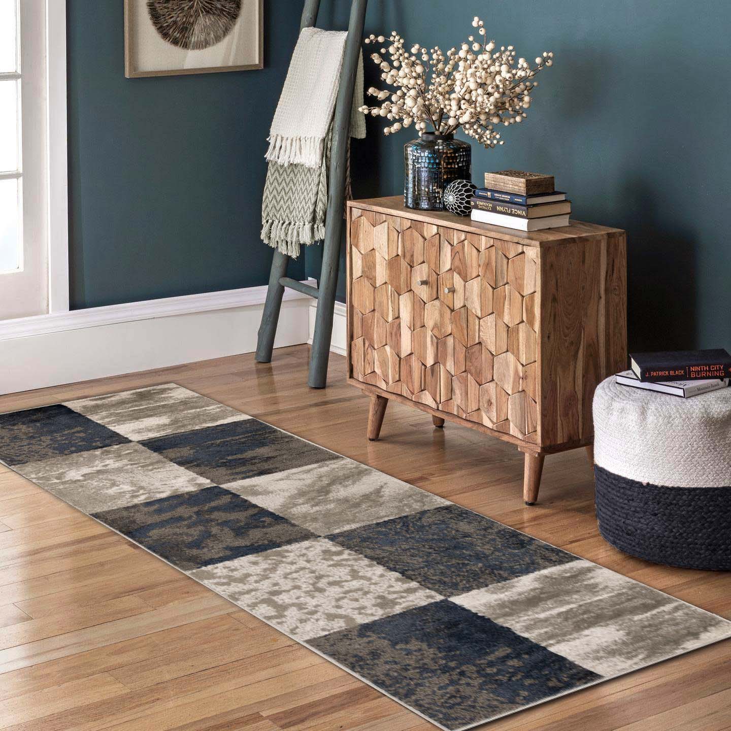 Brentwood Modern Abstract Indoor Area Rug - Soft Non-Slip Living Room Carpet for Bedroom, Dorm & Home Decor