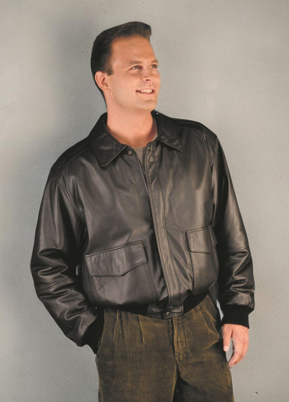 REED Men's Premium Genuine Leather Aviator Bomber Jacket - Classic Pilot Style Outerwear for Casual Wear & Motorcycle Riding