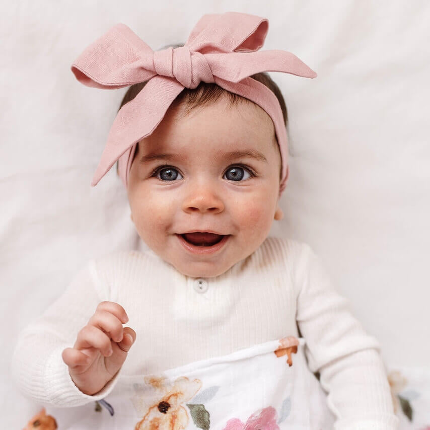 Snuggle Hunny Linen Bow Pre-Tied Headband for Women - Dusty Pink Hair Accessory for Everyday Wear, Weddings & Photo Shoots