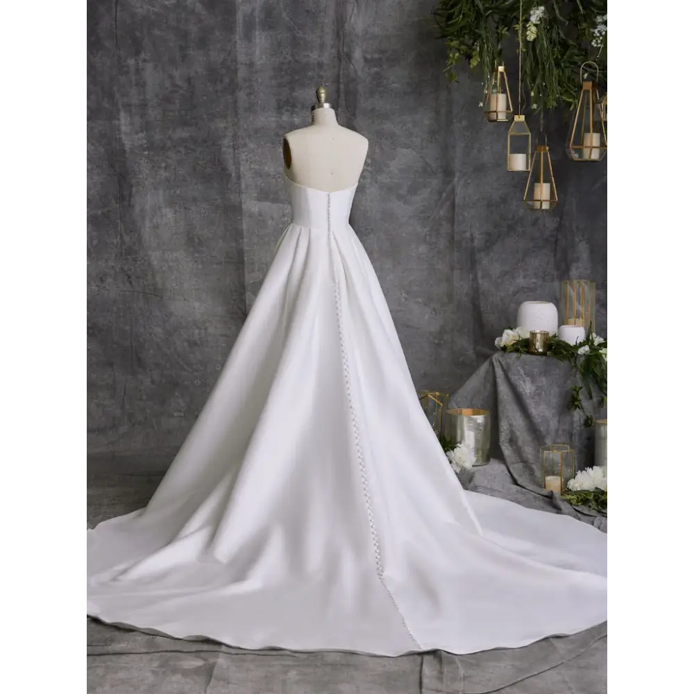 Aspen by Sottero and Midgley | Elegant Wedding Dress for Brides | Perfect for Church Ceremonies & Outdoor Weddings