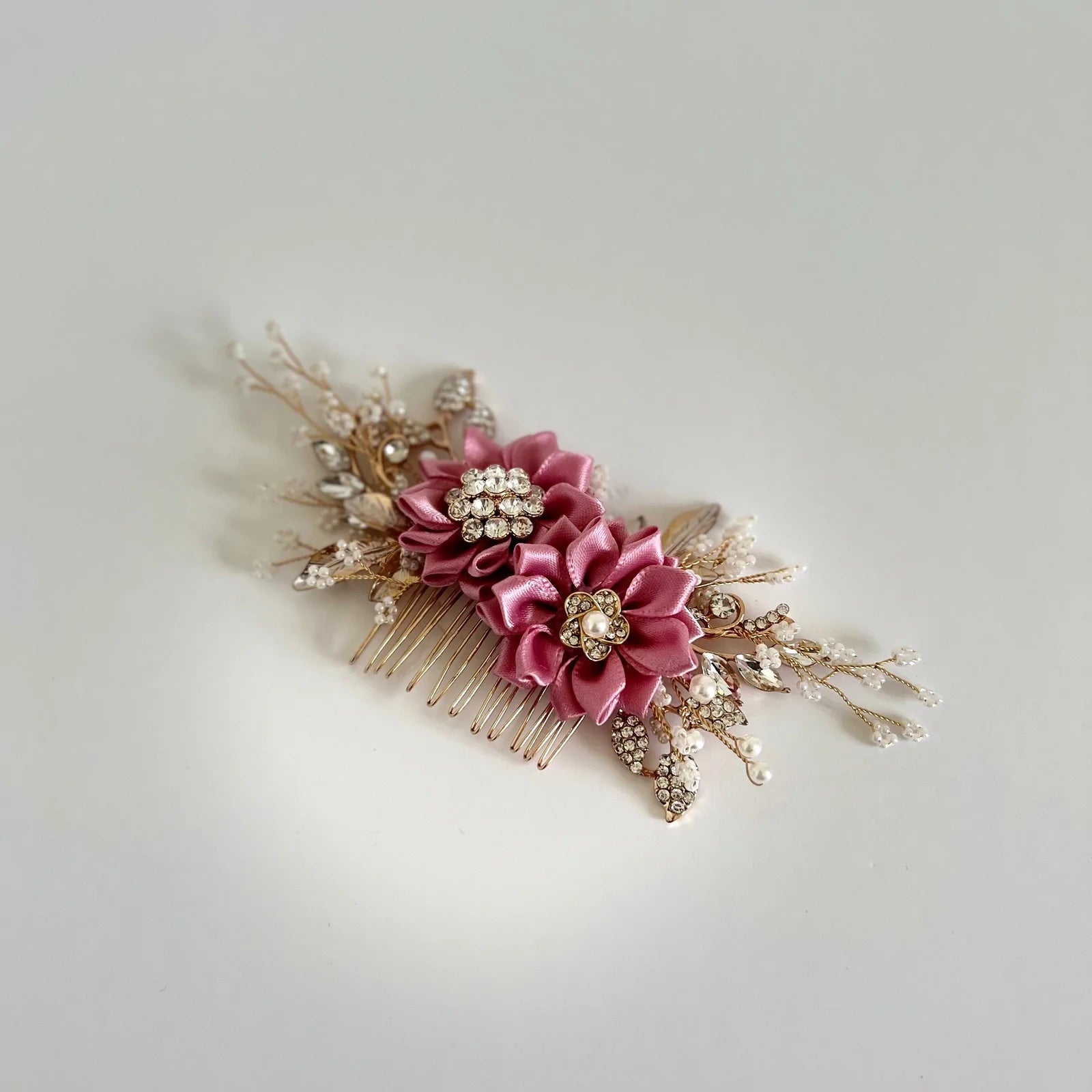 Elegant Floral Bridal Hair Comb for Weddings - Handmade Wedding Hair Accessories in Various Colors (TT332) | Perfect for Brides, Bridesmaids, and Special Occasions