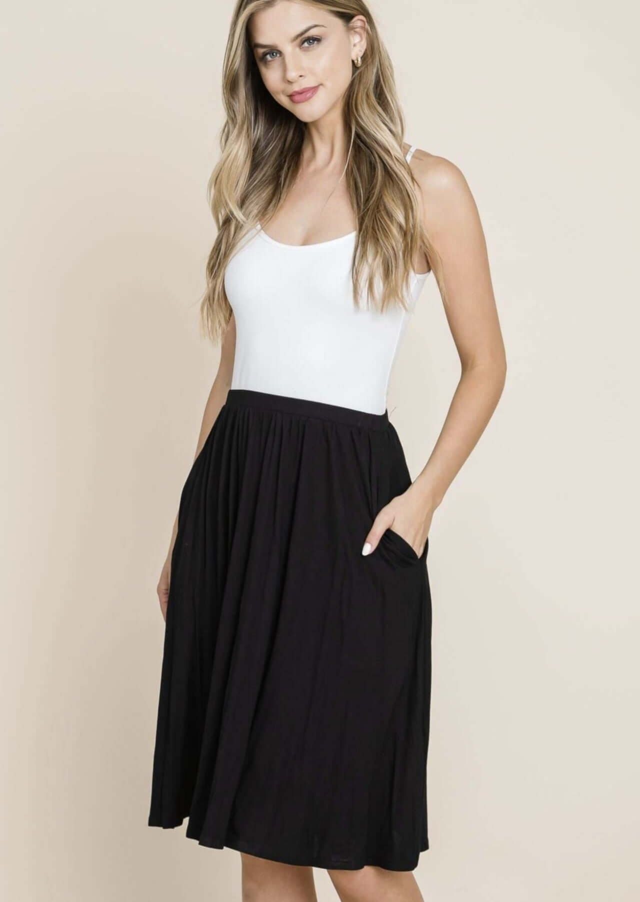 Stylish Casual Fit Skirt - Comfortable & Trendy Women's Skirt Made in USA | Perfect for Everyday Wear, Office & Weekend Outings