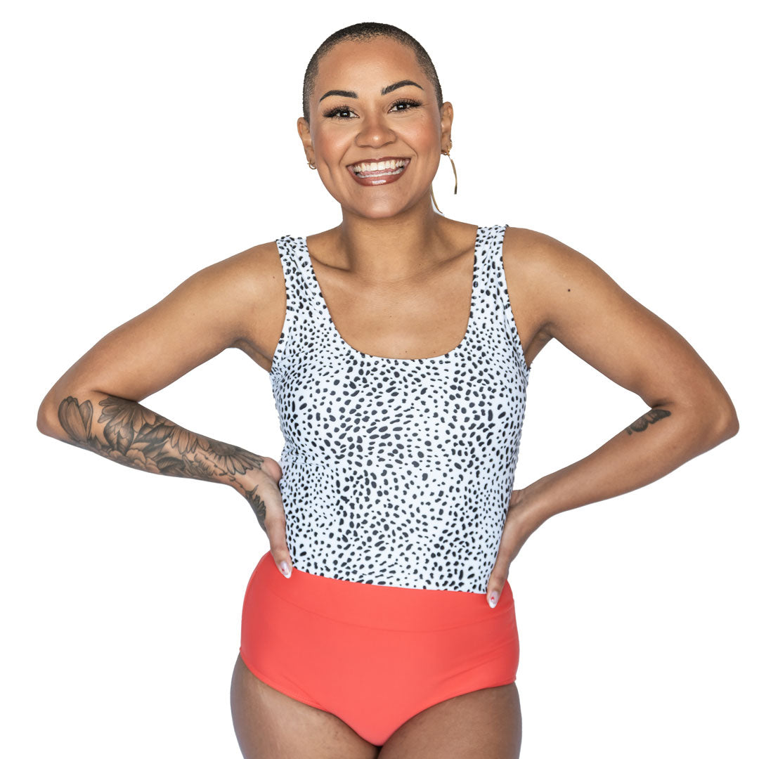 Women's Scoop Neck Ladder Back Tankini Top - Sexy Swimwear for Beach & Pool - Perfect for Summer Vacation and Water Sports