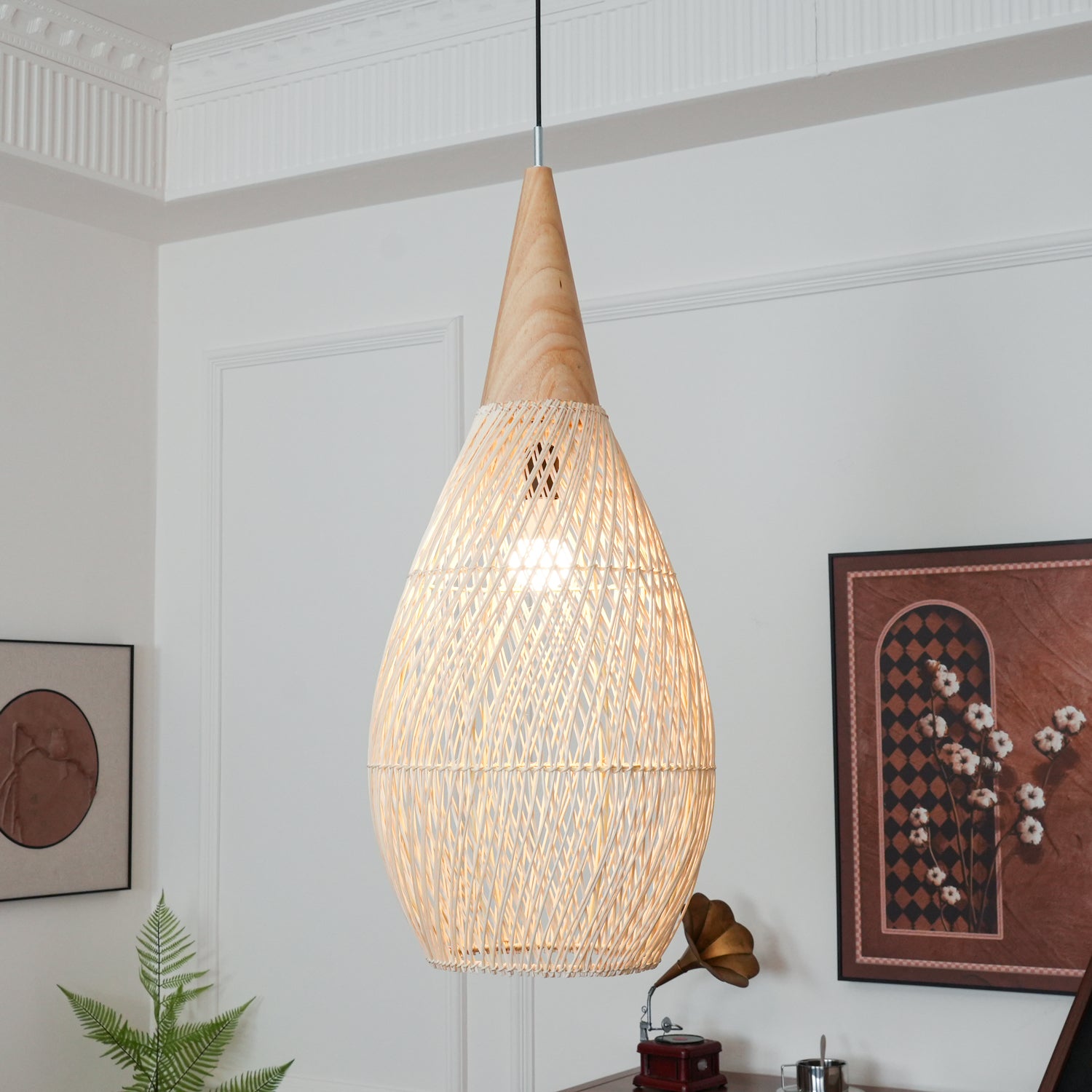 Handwoven Rattan Pendant Light - Natural Boho Ceiling Lamp for Living Room, Bedroom & Patio Decor