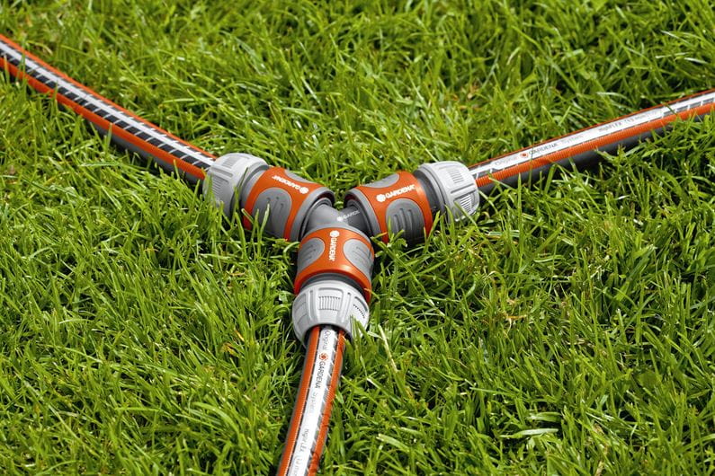 Gardena 2-Way Hose Connector Set - 13mm (1/2