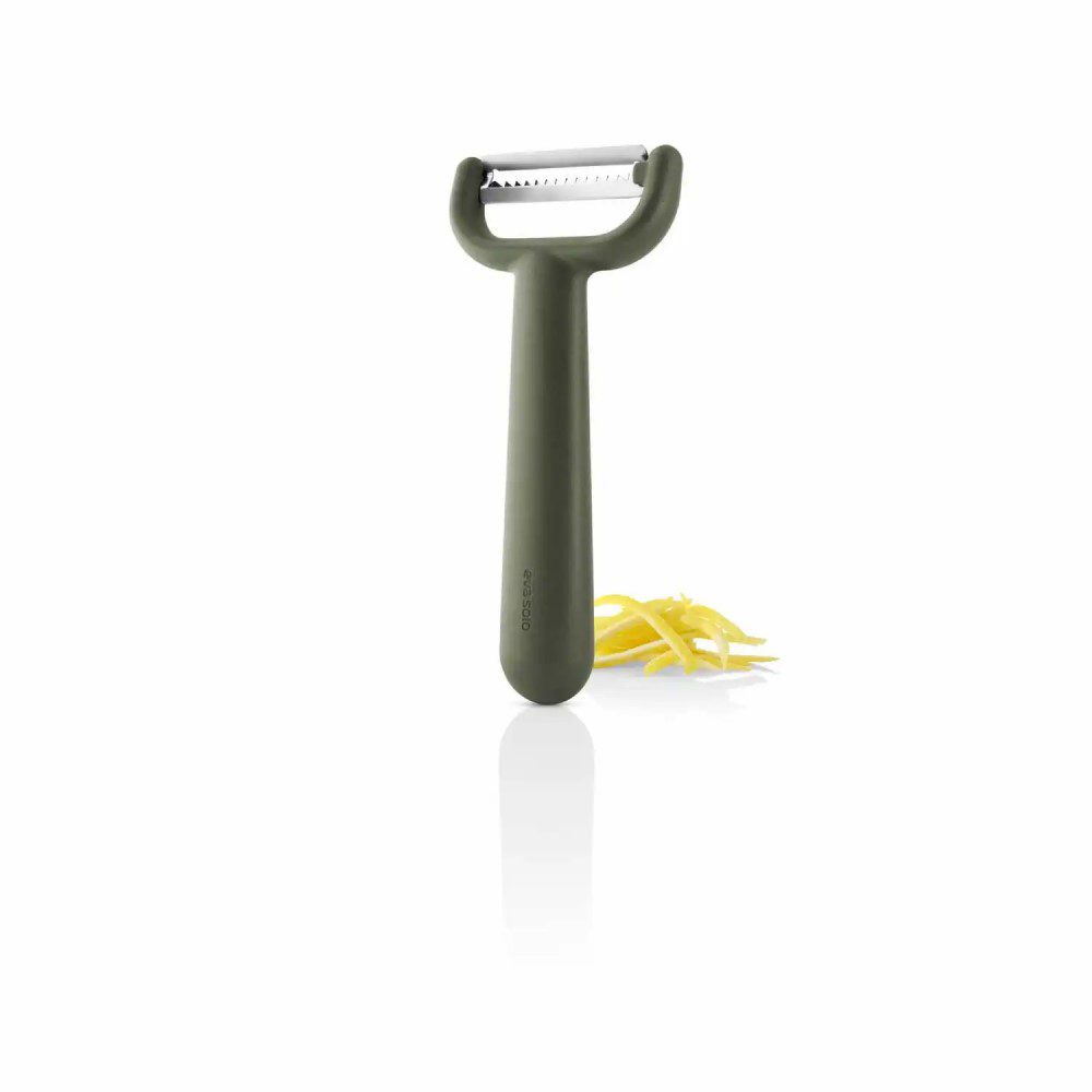 EVA SOLO Green Julienne Peeler - Stainless Steel Vegetable Peeler for Carrots, Zucchini & Potatoes - Perfect for Salad Prep, Garnishing & Healthy Cooking
