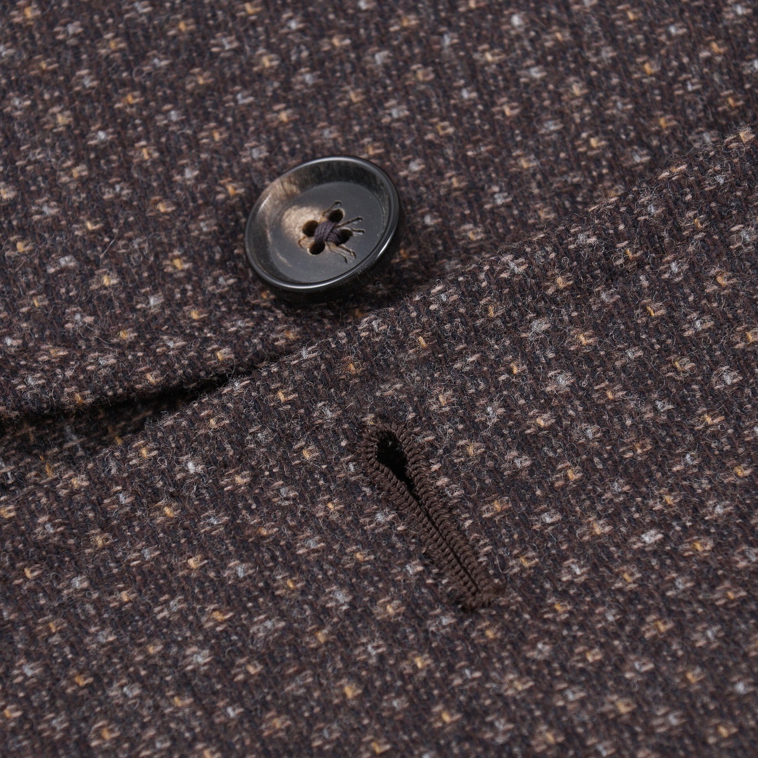 Isaia Slim Fit Wool Cashmere Sport Coat for Men - Premium Italian Tailored Blazer for Business & Formal Occasions