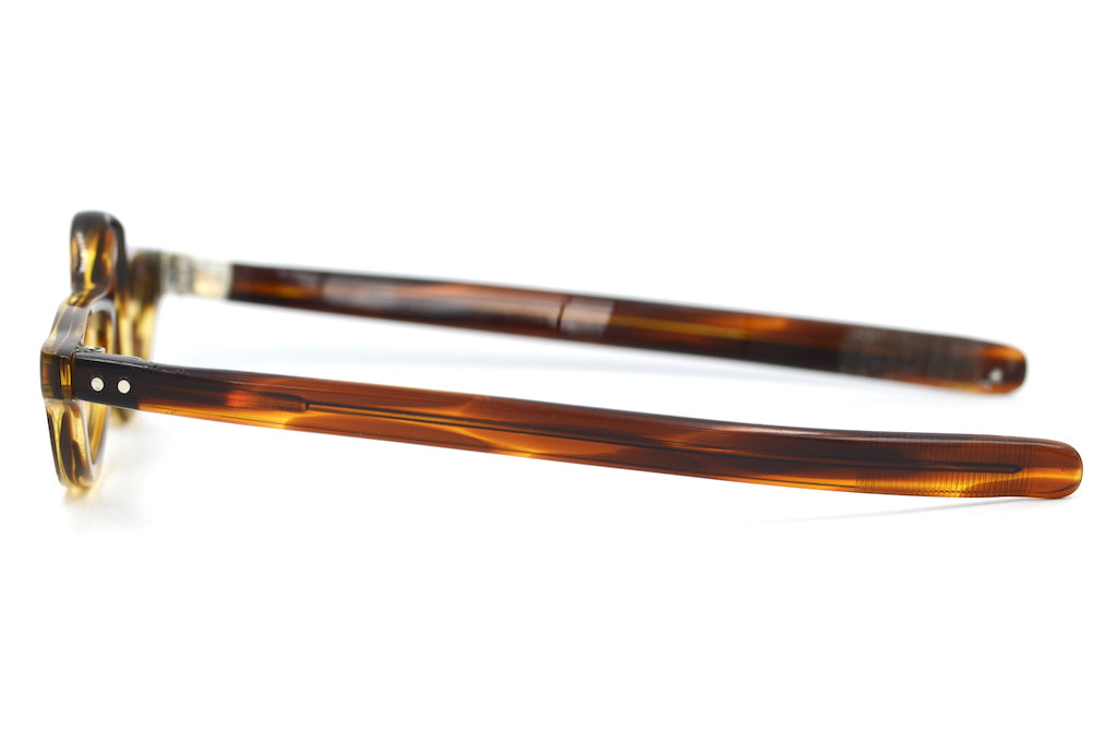 Half Eye Joe - Stylish and Comfortable Unisex Sunglasses for Men & Women - Perfect for Outdoor Activities, Beach, Driving, and Fashion Accessories