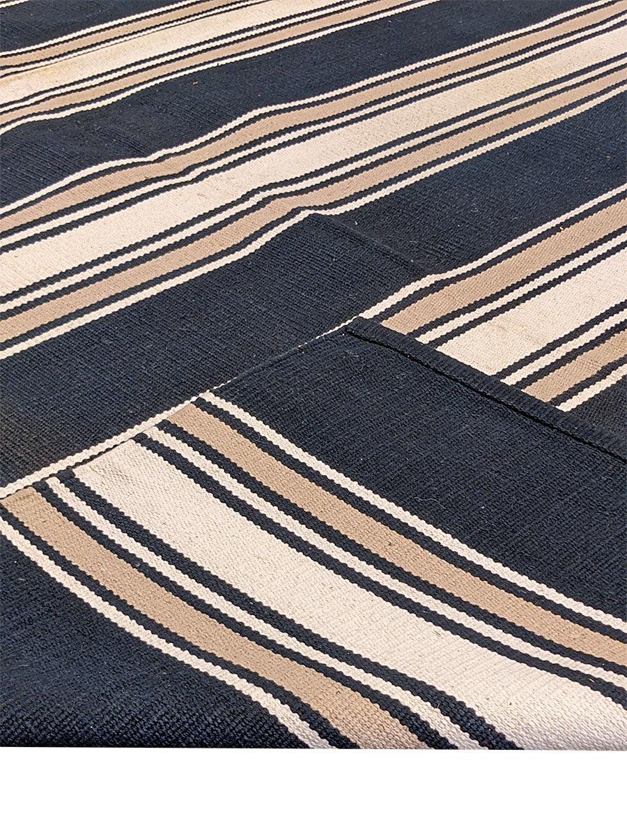 Aurorave Modern Flatweave Wool Rug 7.11 x 4.6 Feet - Soft Handmade Area Rug for Living Room, Bedroom & Dining Room - Neutral Home Decor & Cozy Floor Covering