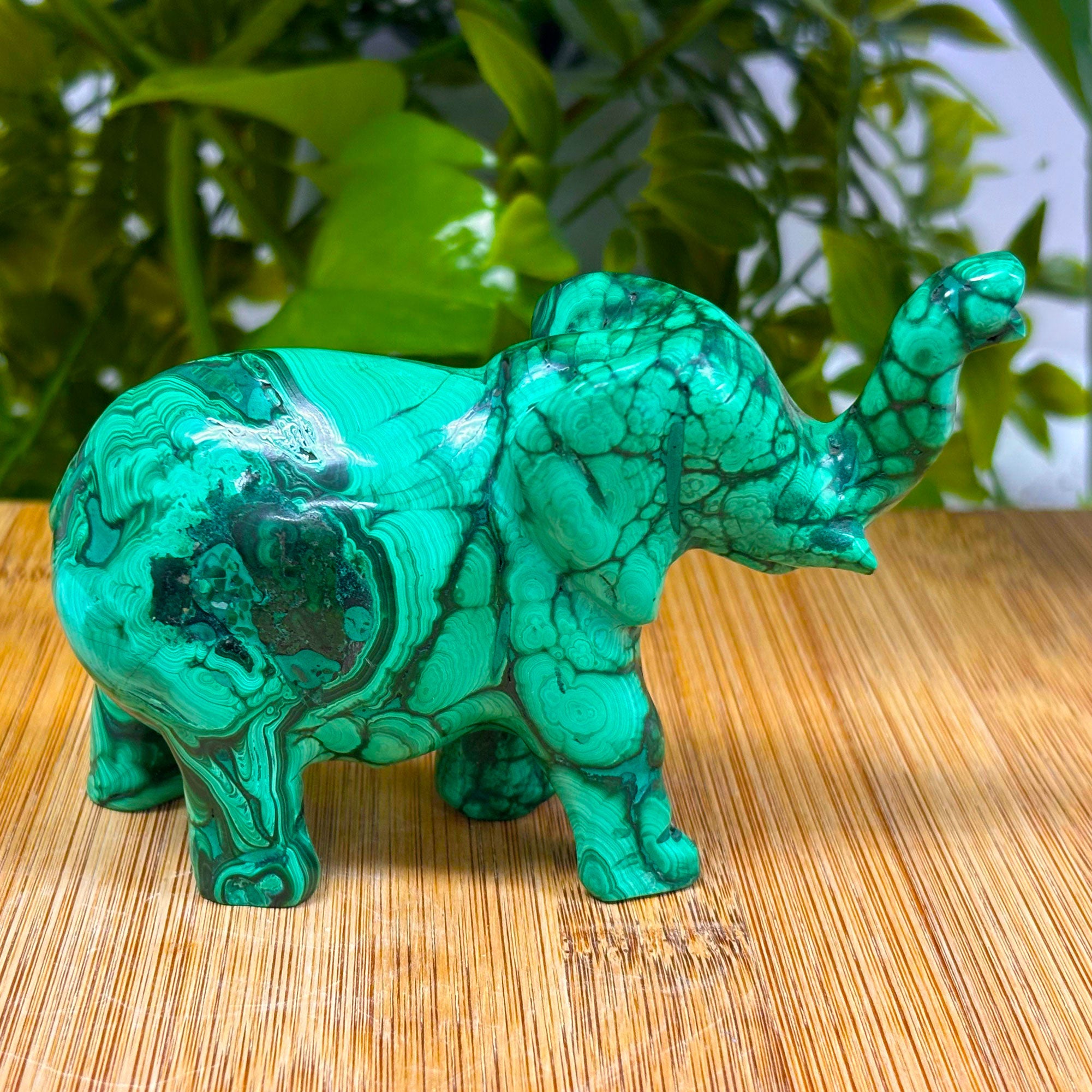 Hand Carved Malachite Elephant Statue - Natural Green Gemstone Animal Sculpture for Crystal Healing, Feng Shui Decor, Unique Collectible Gift | Perfect for Meditation Spaces, Office Desk Decor & Spiritual Gift Giving