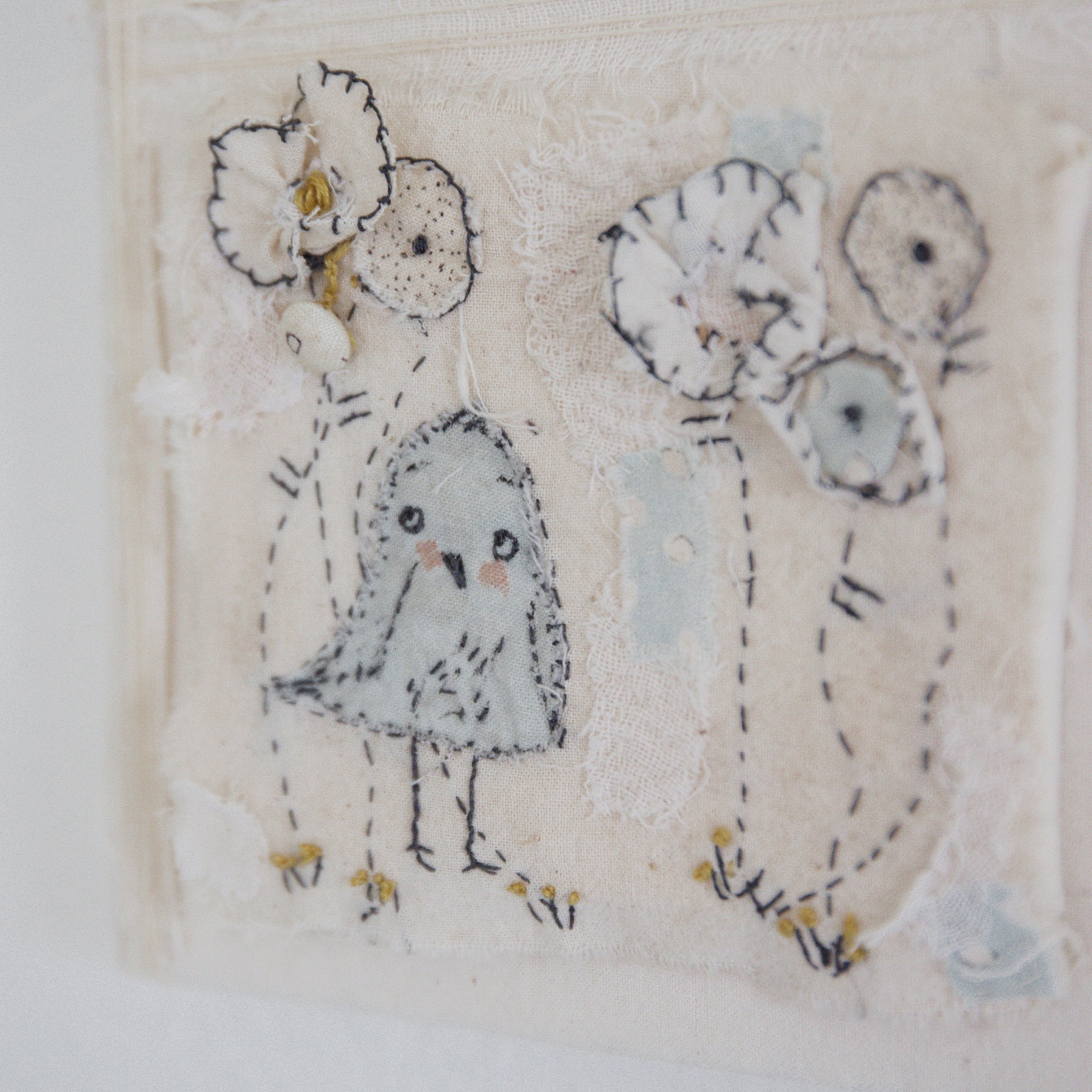 Hutch Studio Birds the Word Fabric Art Collection | YoYo Bird Wall Decor for Home & Office | Perfect for Living Room, Bedroom, Nursery & Gifts