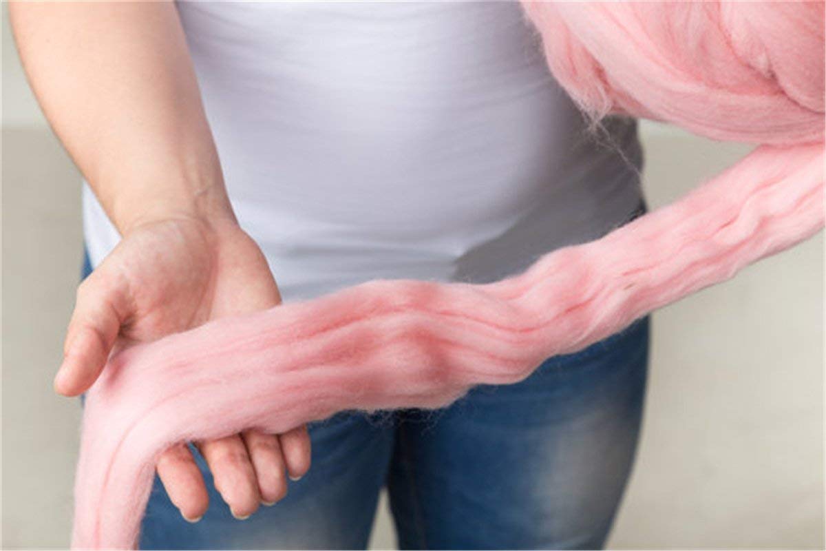 Clootess Bulky Chunky Yarn - 11 lbs Big Roving Wool for Hand Knitting, Crochet, DIY Projects - Soft Pink Chunky Wool for Making Throw Blankets, Scarves, Home Decor - Perfect for Sofa & Bed Blankets, Winter Crafts