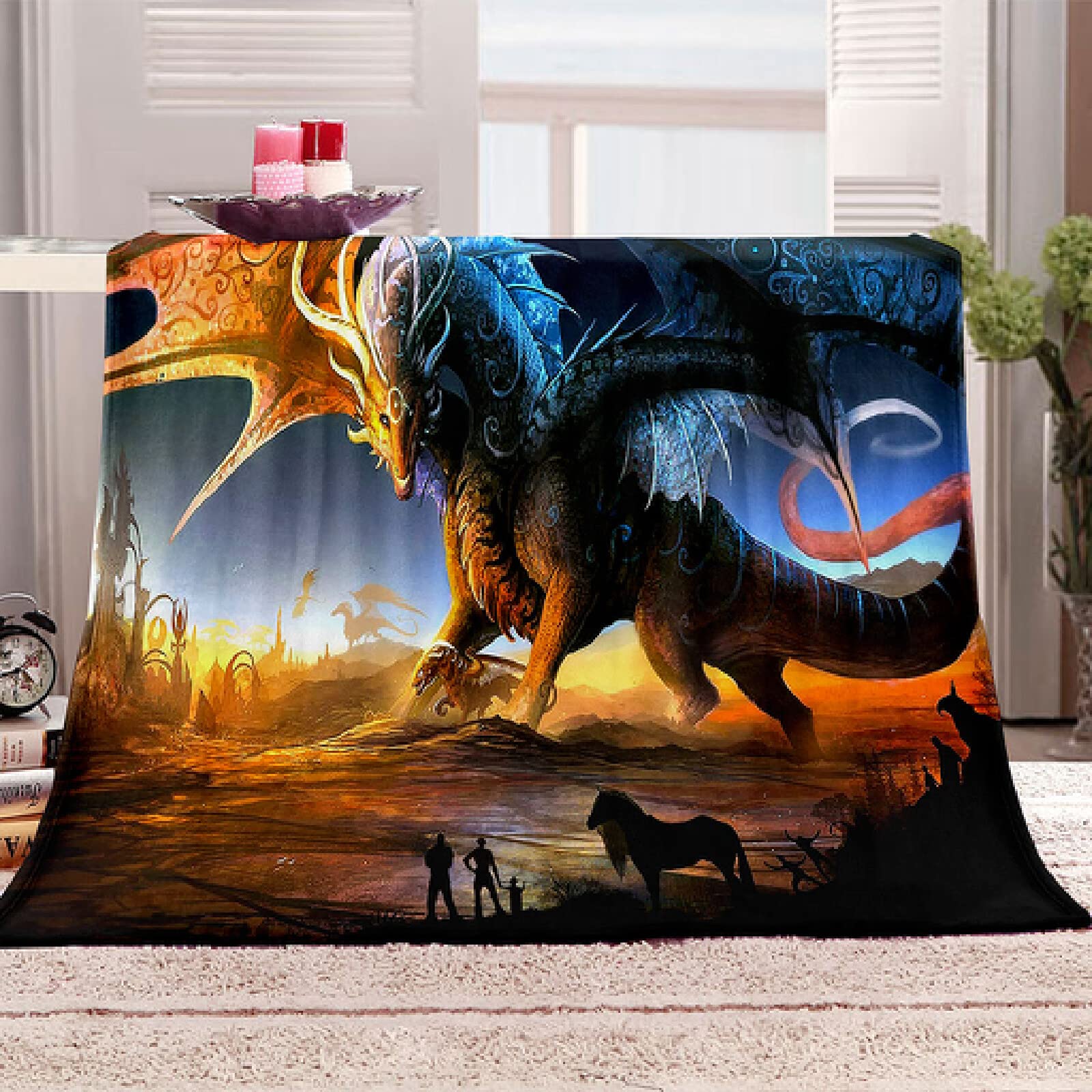 YZHEWQ Ultra Soft Fluffy Fleece Blanket with Flying Dragon Design - Cozy & Warm Throw Blanket 70.8