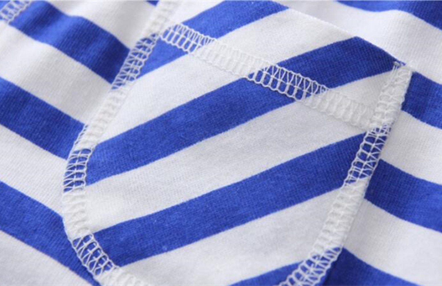 Stylish Striped Shorts for Baby Boys & Girls - Comfortable Cotton Summer Playwear for Outdoor Activities & Casual Wear