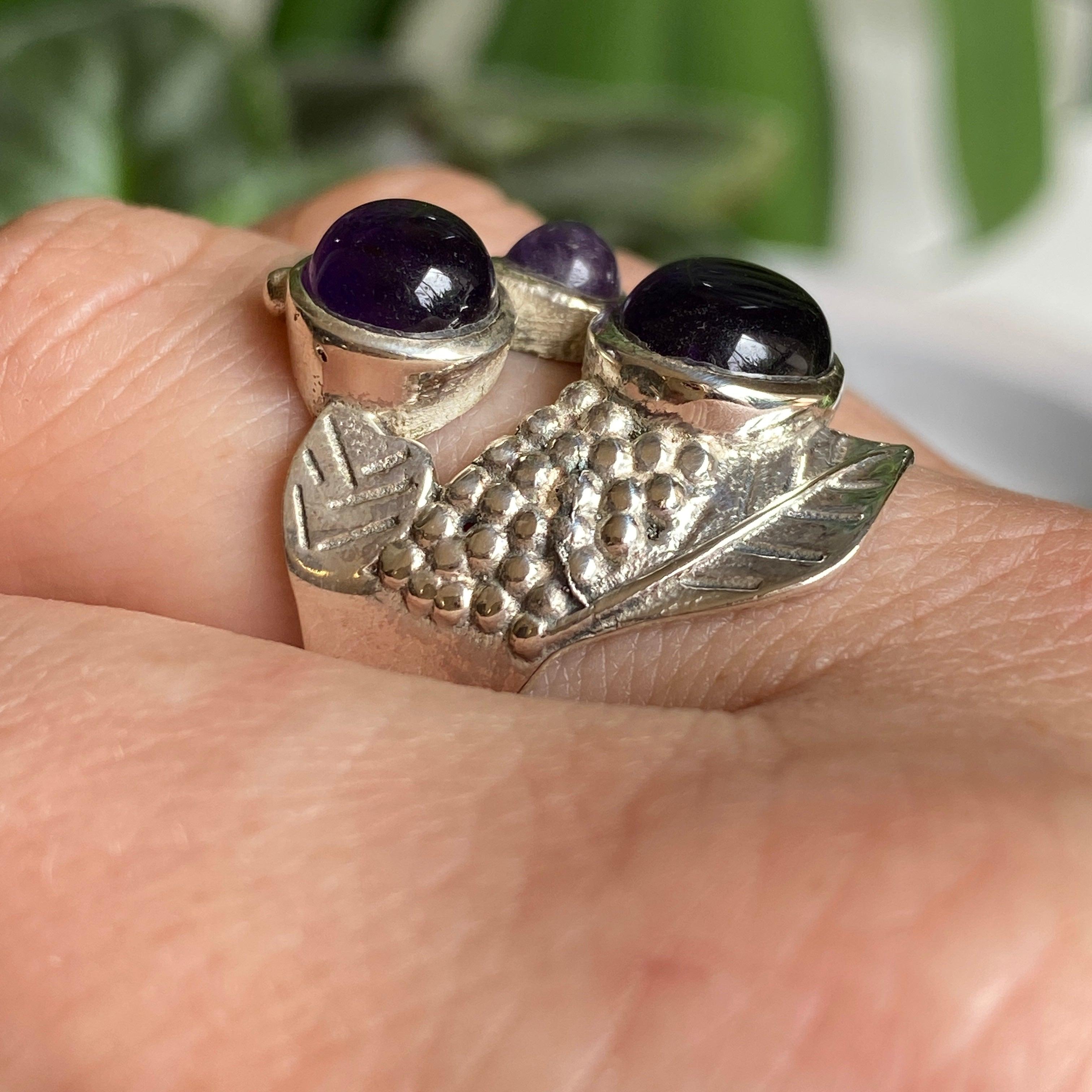 Amethyst Triple Stone Detailed Banded Ring - Size 9 - Elegant Sterling Silver Jewelry for Women - Perfect for Weddings, Parties & Everyday Wear