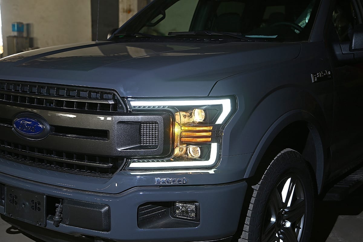 18-20 Ford F150 LUXX Series LED Projector Headlights - Chrome Housing - High Performance Lighting Upgrade for Night Driving & Off-Road Adventures
