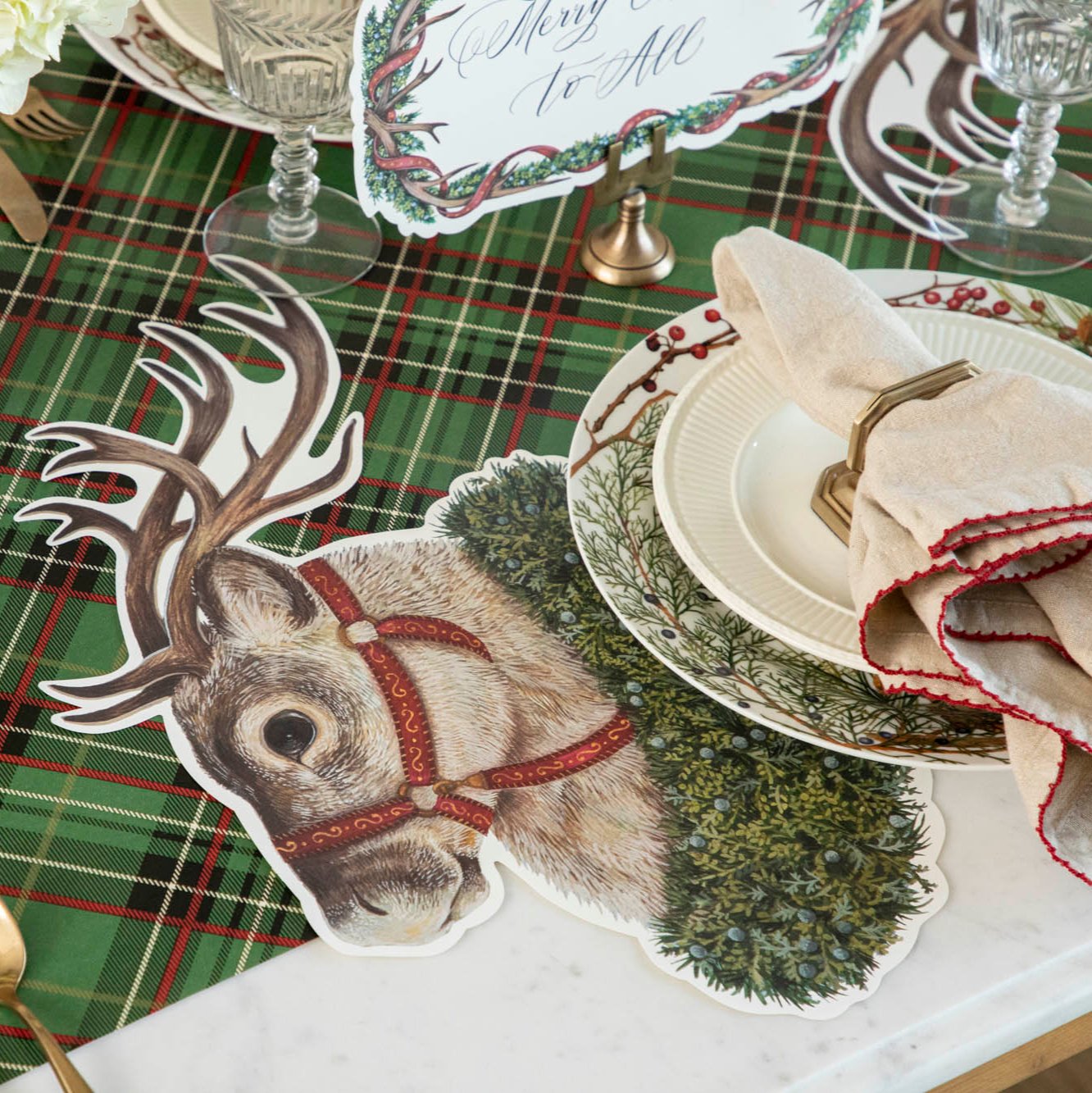 Christmas Reindeer Die-Cut Placemats - Set of 4 Holiday Table Mats for Festive Dining, Party Decor, and Seasonal Home Decoration