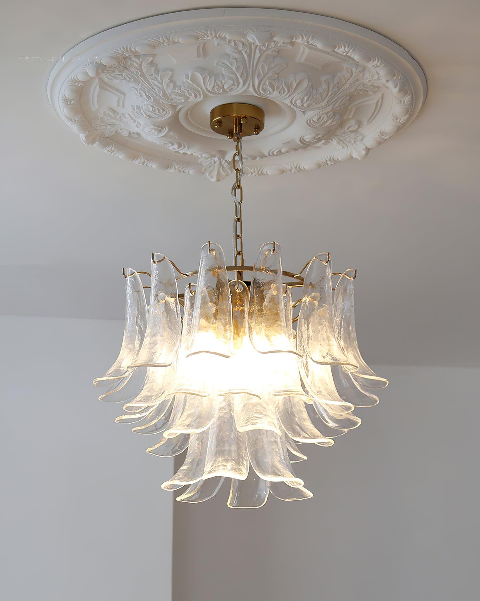 Exquisite Murano Glass Leaf Chandelier - Handcrafted Venetian Crystal Pendant Light Fixture for Dining Room, Living Room & Bedroom Decor