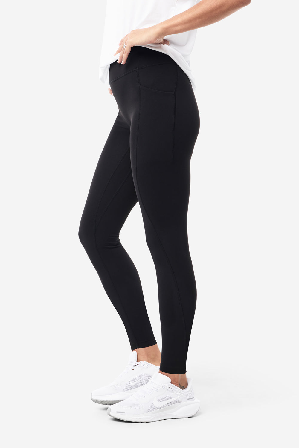 Core Pocket Base No Chafe Legging - Black | Anti-Chafing Workout Leggings for Women | Perfect for Running, Yoga & Gym