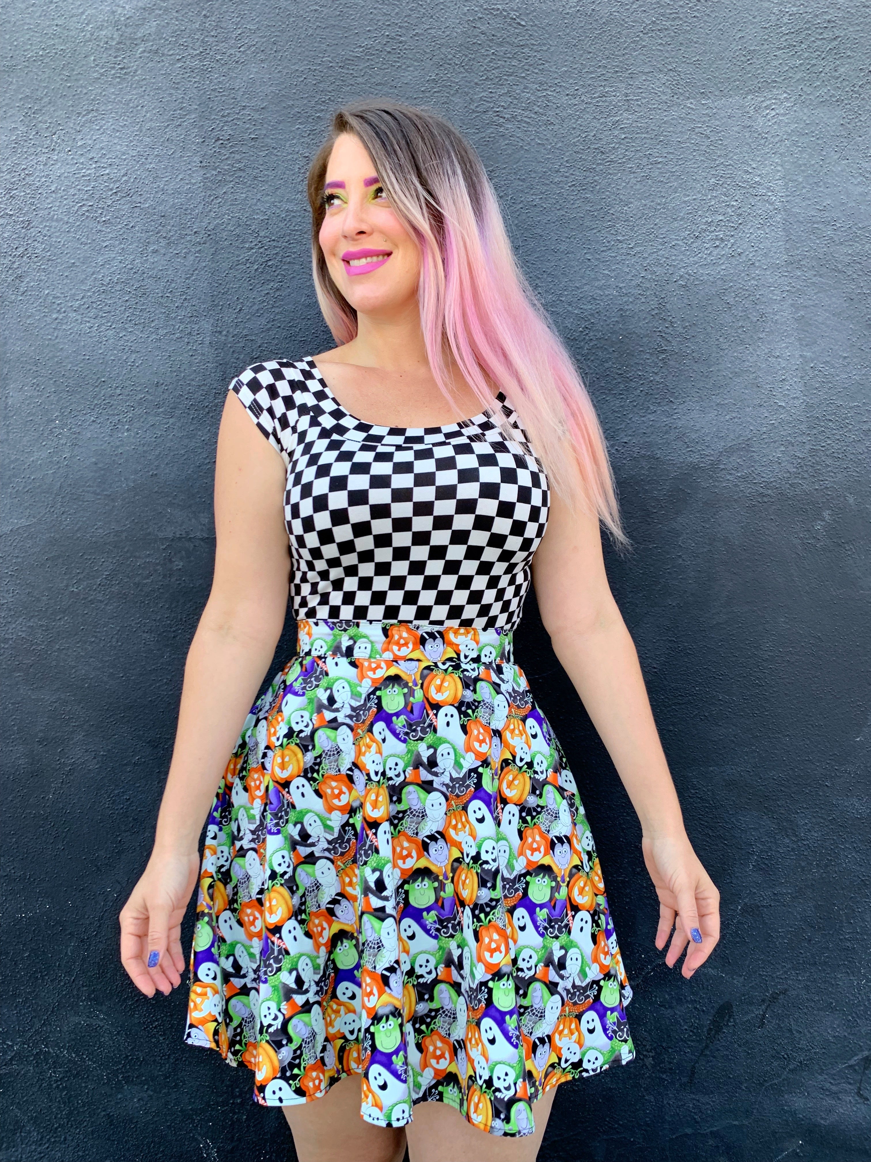 Stylish Checkered Boat Neck Top for Women - Trendy Floral Print Blouse for Casual & Office Wear