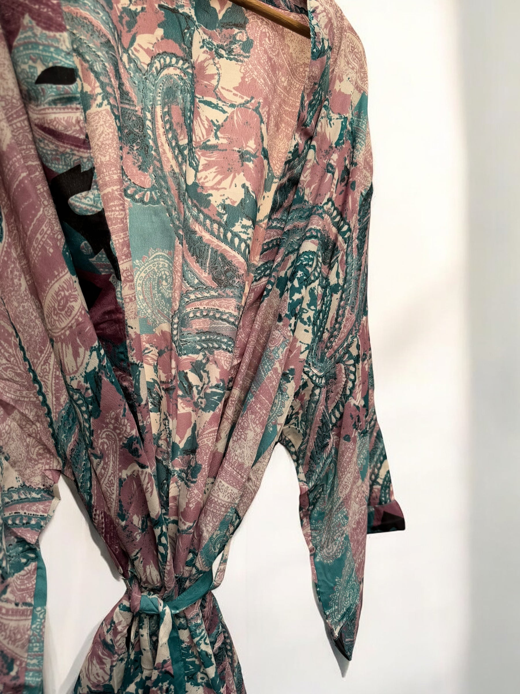 Eco-Friendly Plus Size Short Kimono (Sizes 18-22) - Recycled Sari Silk Robe for Women | Perfect for Beach Cover-Up, Loungewear & Boho Fashion