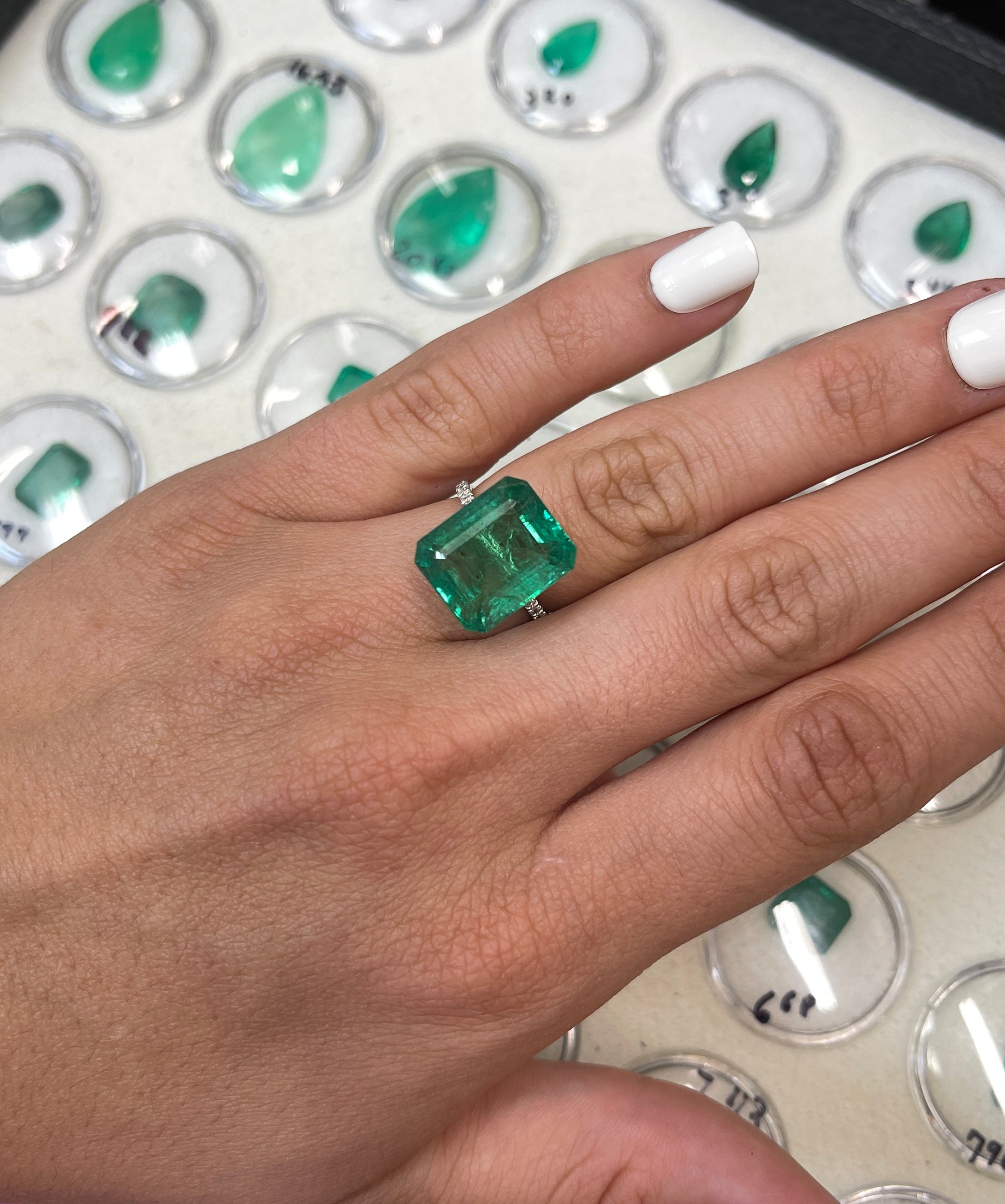 11.54 Carat Natural Zambian Emerald - 15x12.5mm Loose Green Gemstone for Jewelry Making, Engagement Rings & Luxury Collections