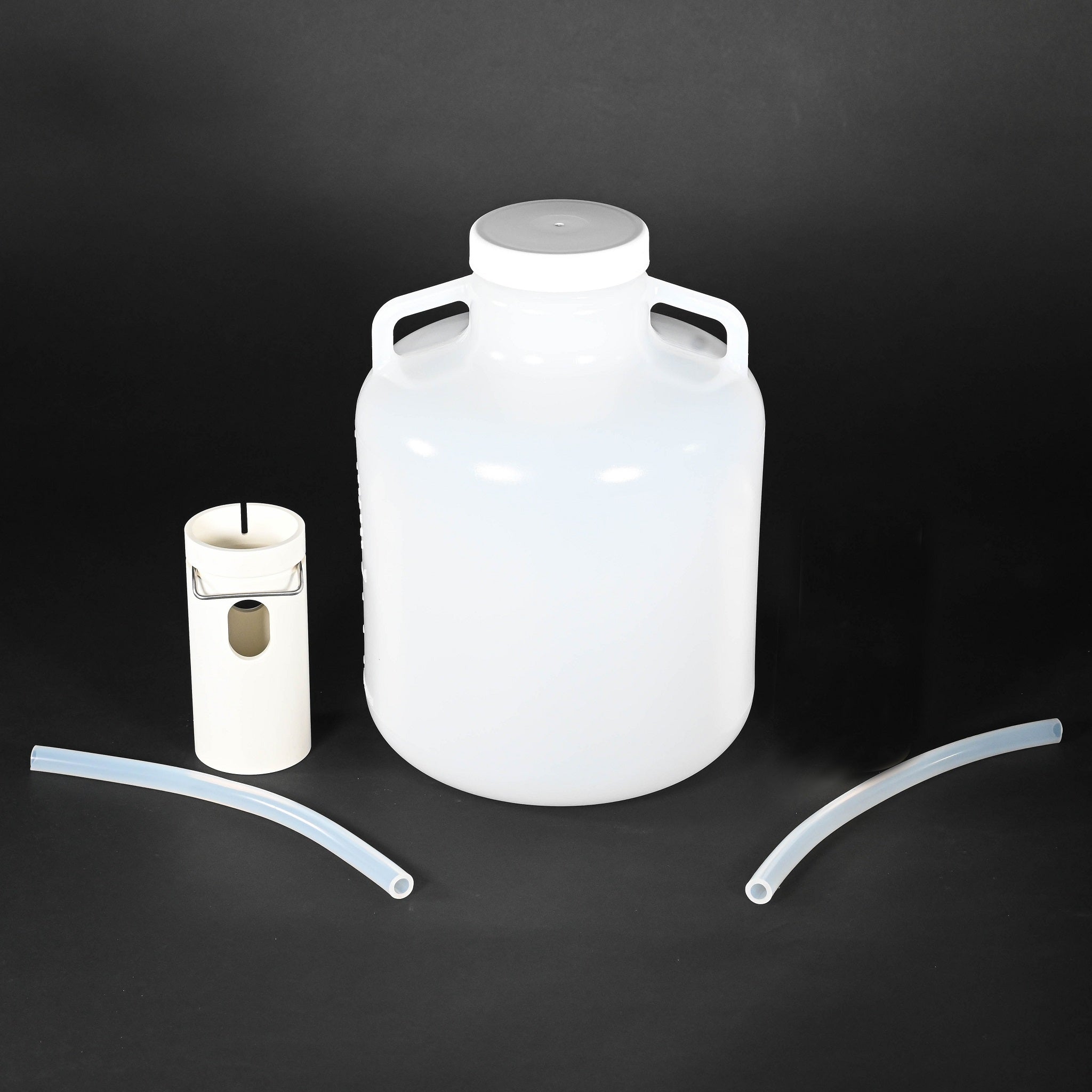 6700c / 6712c Series Portable Water Sampler - 2.5 Gallon Polyethylene Bottle for Environmental Testing & Field Sampling | Compact Design for Easy Transport & Storage