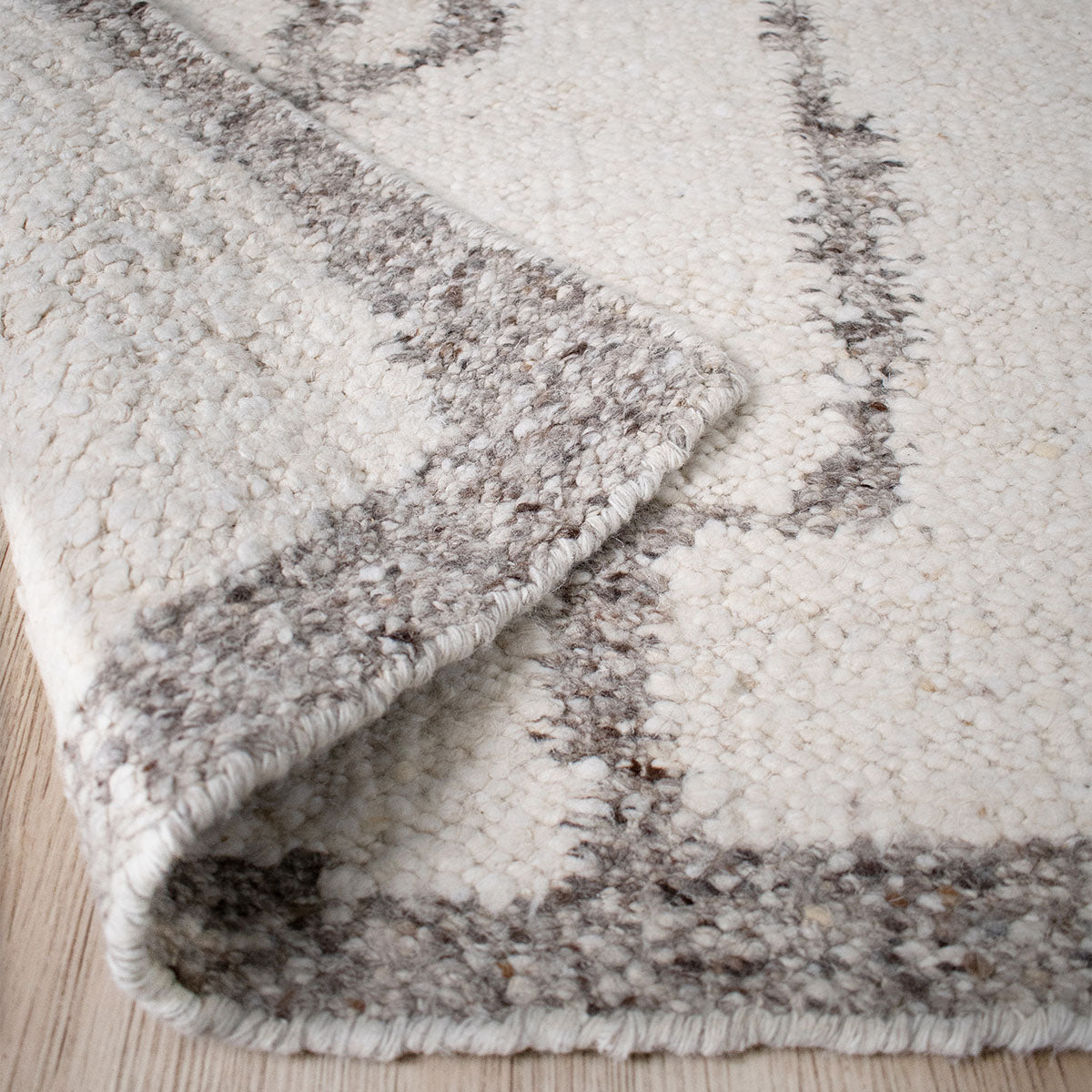 Premium Handmade Heras Rug – Soft & Durable Boho Chic Area Rug for Living Room, Bedroom, or Nursery – Perfect for Home Decor & Cozy Spaces