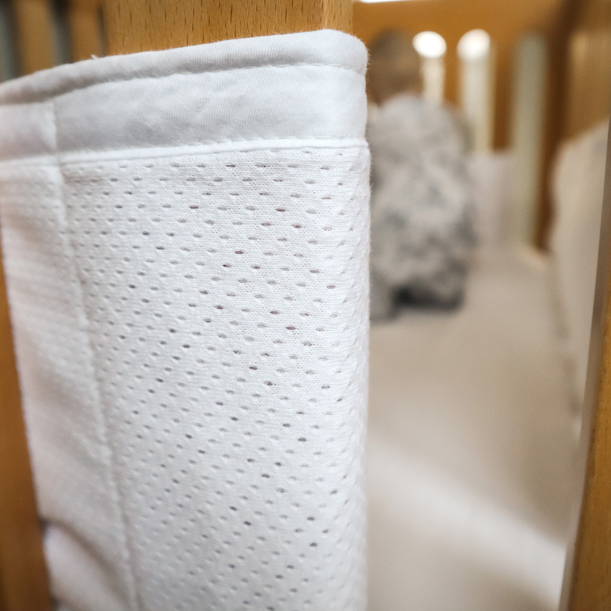 Breathe Easy® White Cot Liner - Soft, Breathable Baby Crib Mattress Cover for Safe & Comfortable Sleep - Perfect for Nursery, Daycare & Travel