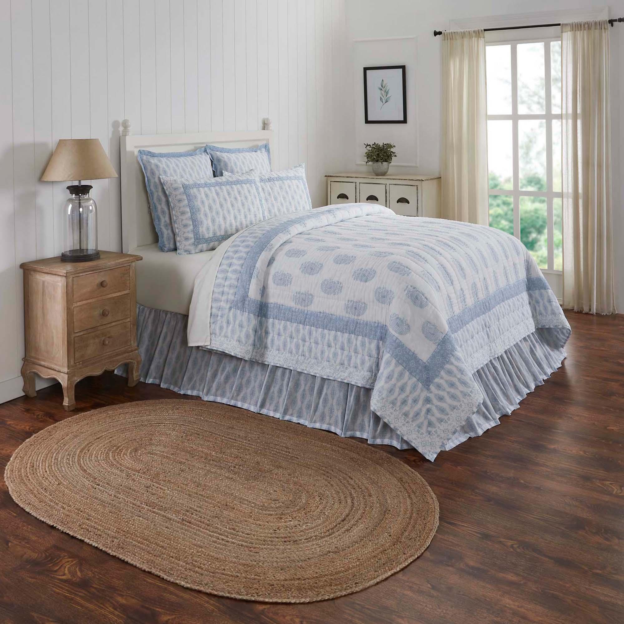 Avani Blue Twin Quilt Set 68x86 Inches - Soft & Breathable Bedding for Kids & Teens - Perfect for Dorm Rooms, Guest Beds & Cozy Bedrooms