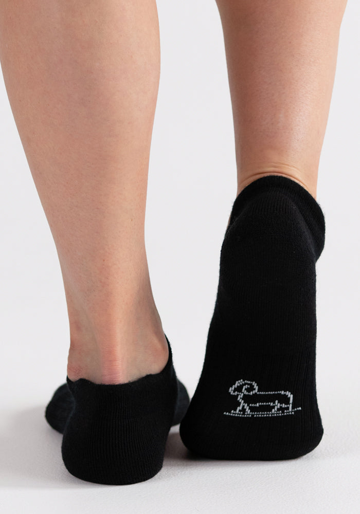 Rowan No Show Tab Lightweight Socks for Women & Men - Breathable & Comfortable Invisible Liner Socks - Black - Perfect for Running, Sneakers & Casual Wear