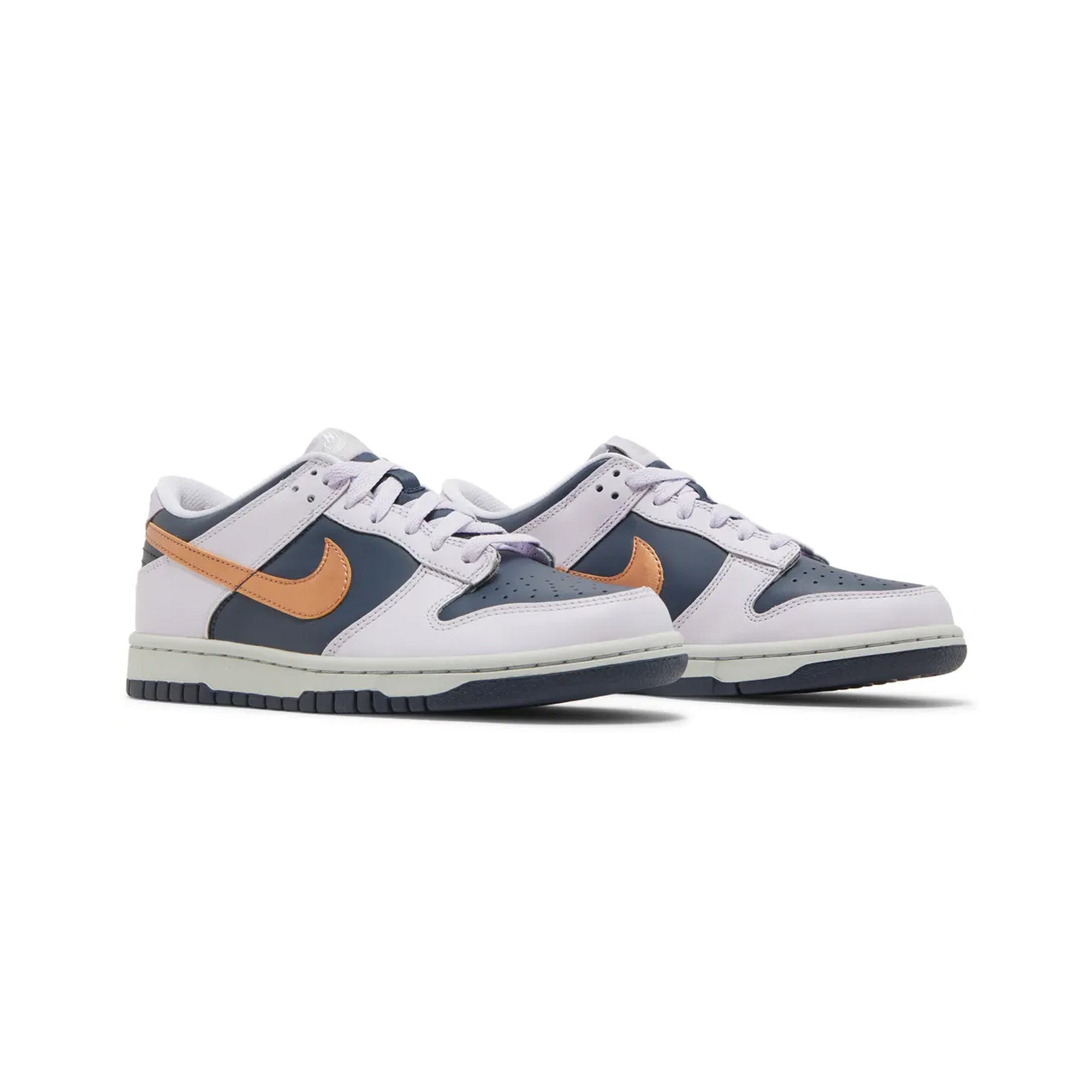 Nike Dunk Low SE 'Copper Swoosh' GS Sneakers (2022) - Women's Basketball Shoes for Casual Wear & Street Fashion