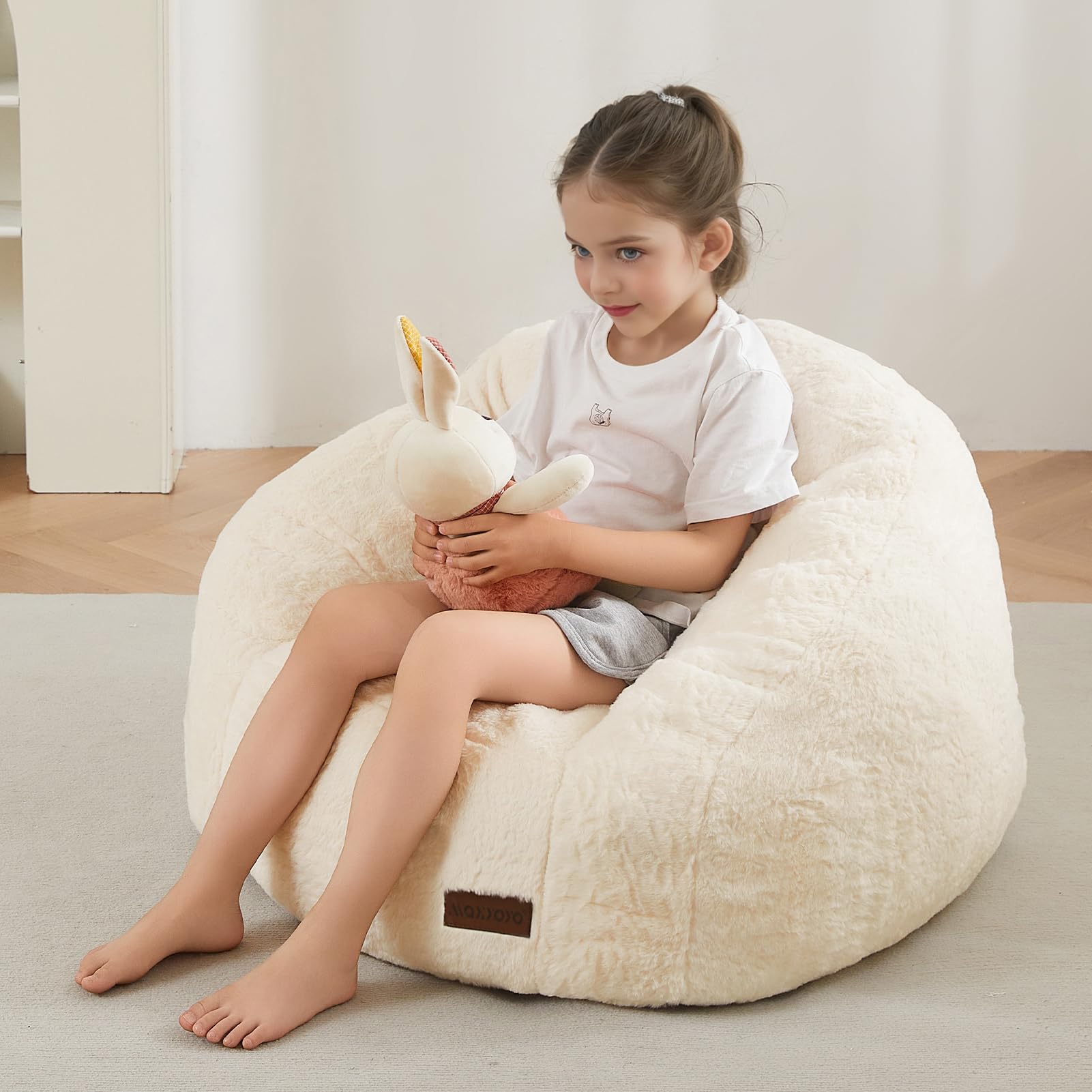 MAXYOYO Kids Bean Bag Chair - Shell Shaped Bean Bag Couch for Boys & Girls, Soft Beige Comfortable Seating for Playroom, Bedroom, Reading Nook & Relaxation