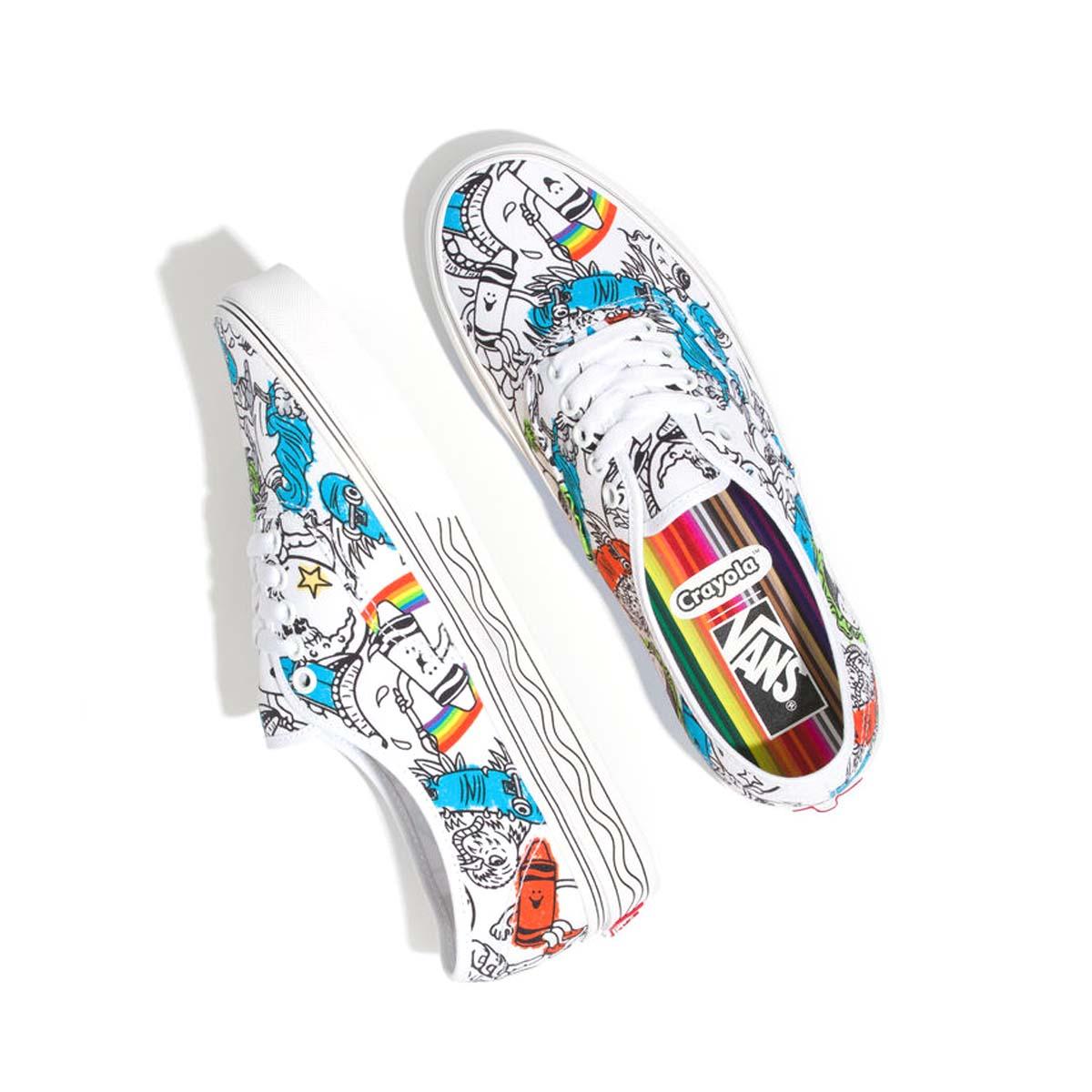 Crayola Authentic 'Sketch Your Way' Drawing Set - Premium Art Supplies for Kids & Adults - Perfect for Sketching, Doodling & Creative Projects at Home, School or Studio