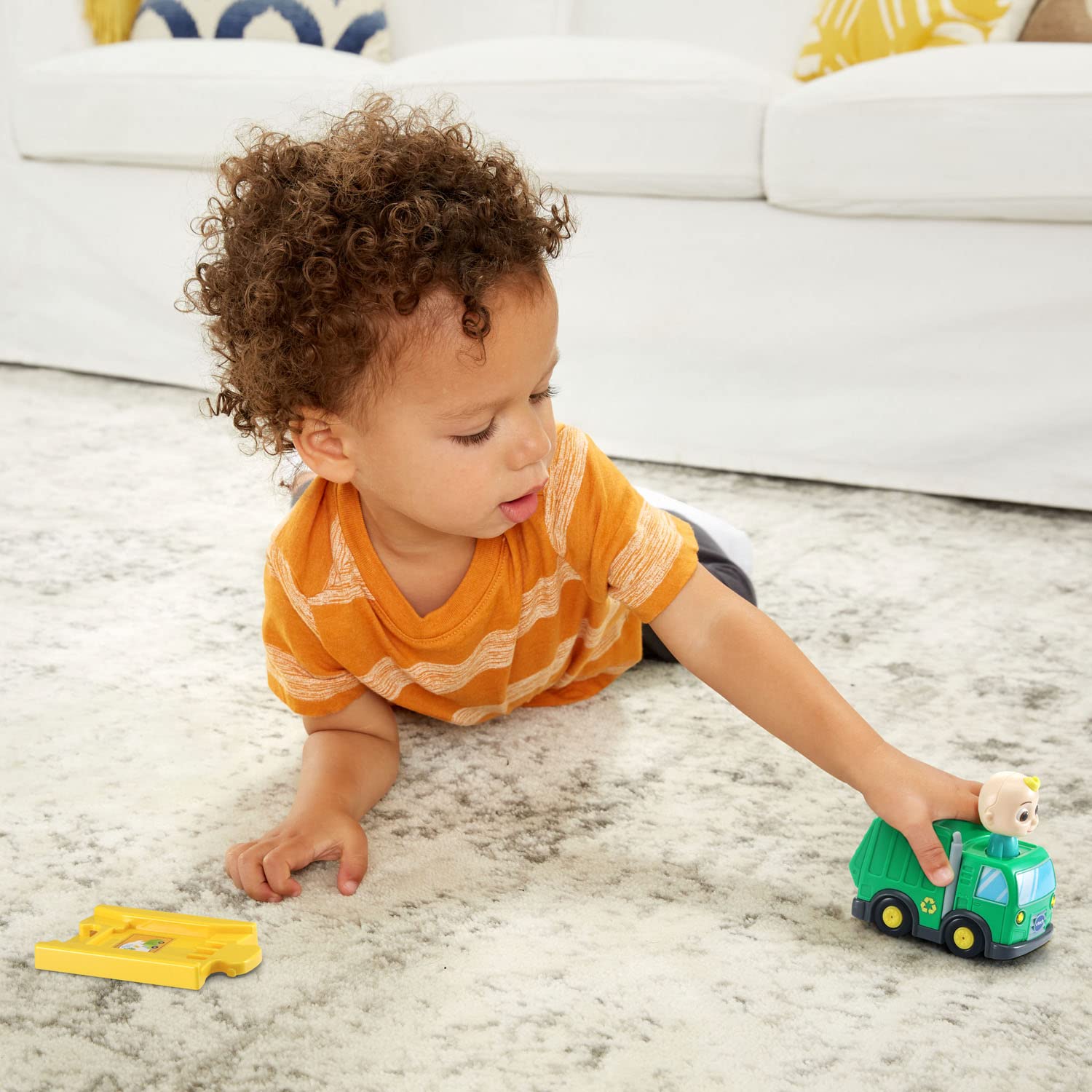VTech CoCoMelon Go! Go! Smart Wheels JJ’s Recycling Truck and Track Set - Interactive Learning Toy for Toddlers & Kids Ages 1-5 - Educational STEM Toy with Lights & Sounds - Perfect for Pretend Play & Recycling Awareness