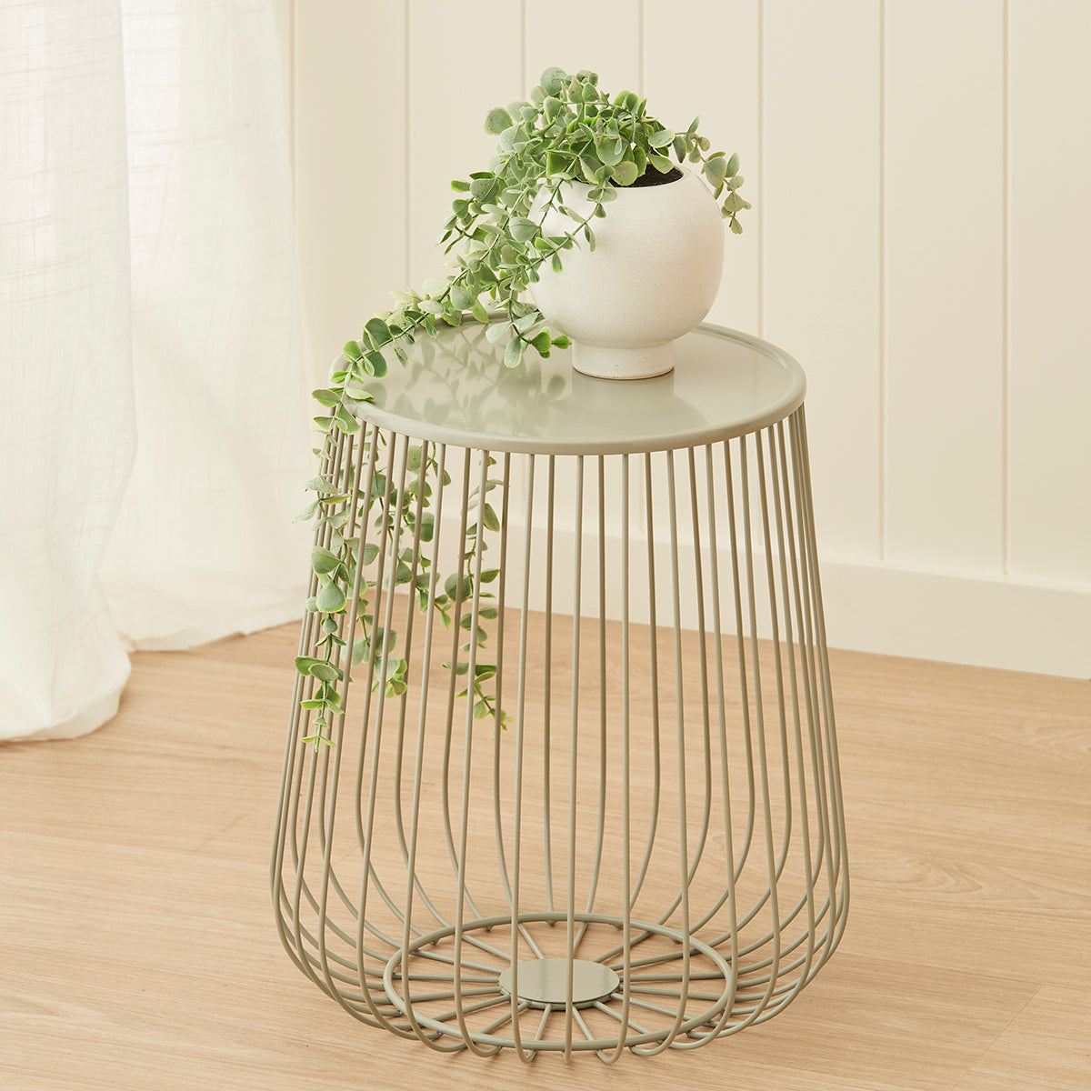 Room Life Finn Side Table - Modern Wooden End Table for Living Room, Bedroom & Office - Perfect for Coffee, Books & Decor
