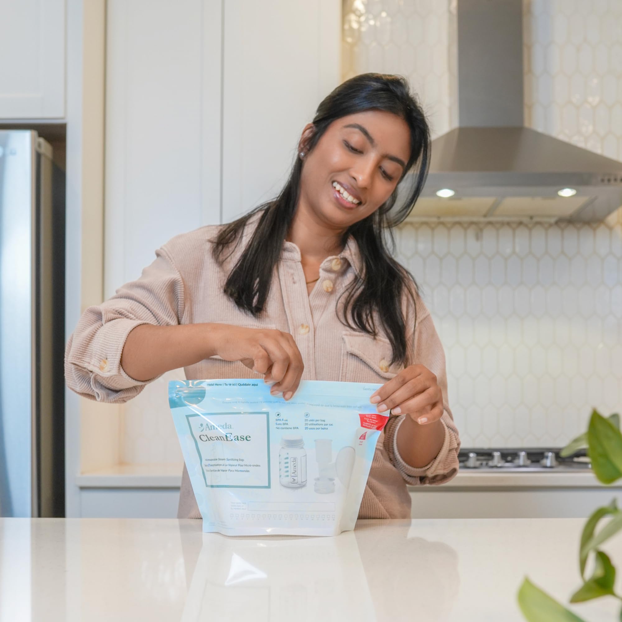 Ameda CleanEase Microwave Steam Sanitizer Bags - 7 Pack | Breast Pump Parts & Baby Bottle Sterilizer Bags | Quick & Safe Sanitization for Nursing Accessories
