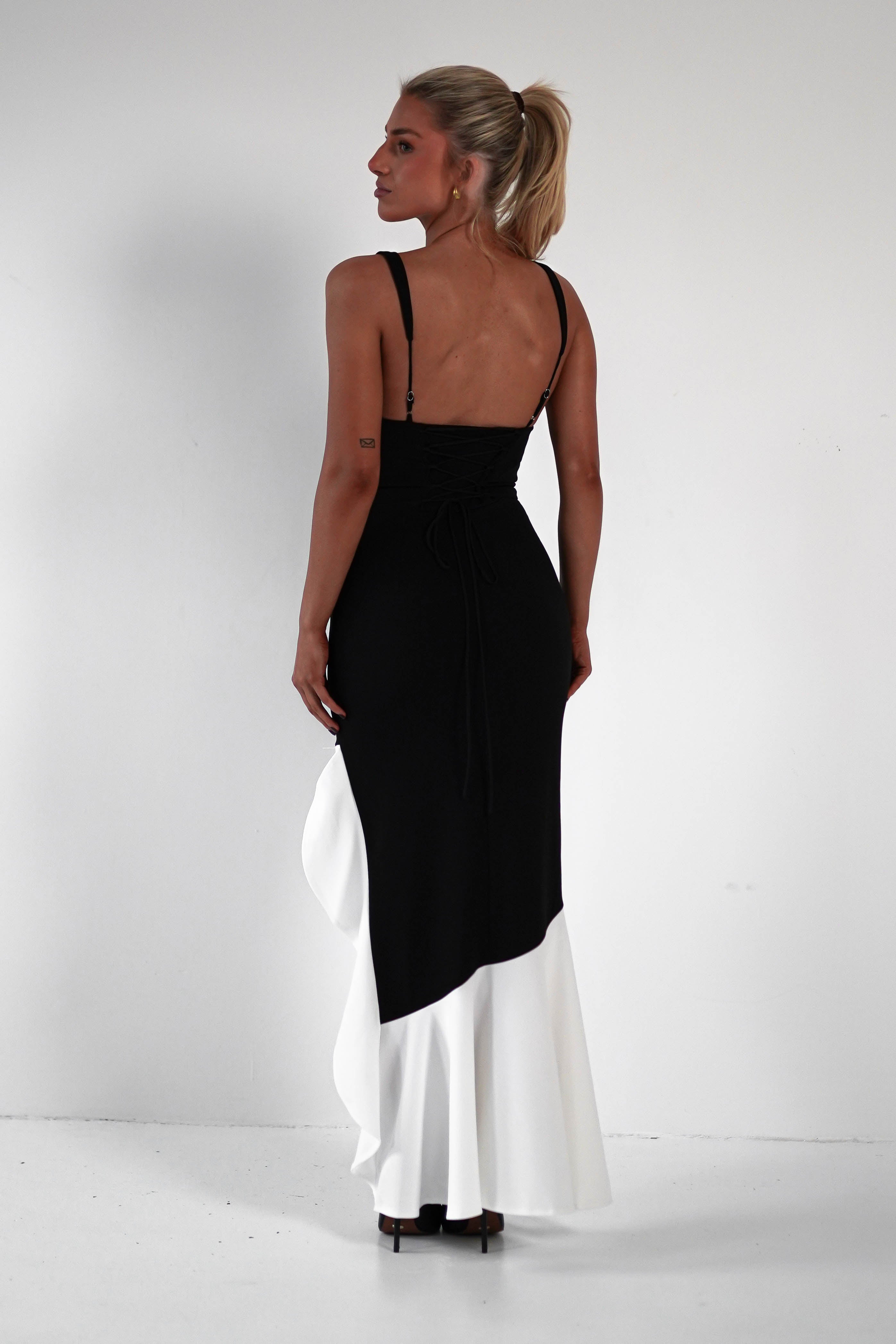 Amelia Contrast Maxi Dress - Black & White Floral Print Long Sleeve Elegant Evening Gown for Women | Perfect for Weddings, Parties & Special Occasions