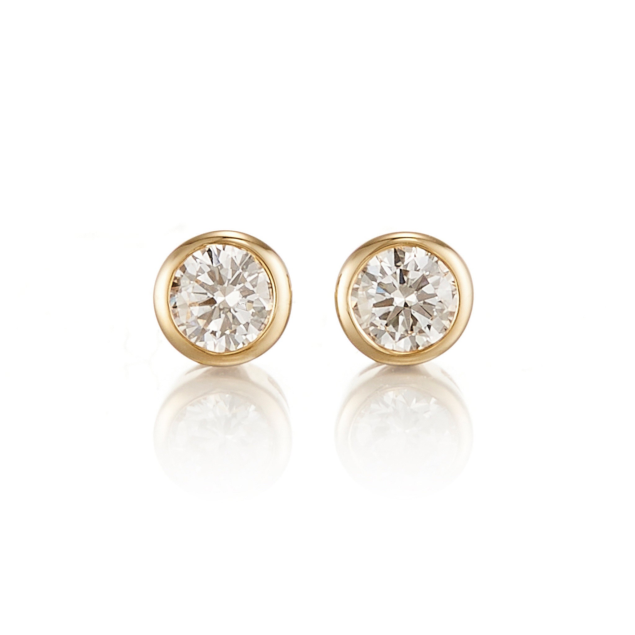 Sparkling Mini Diamond Dot Earrings for Women - Elegant Stud Earrings for Daily Wear, Parties & Special Occasions