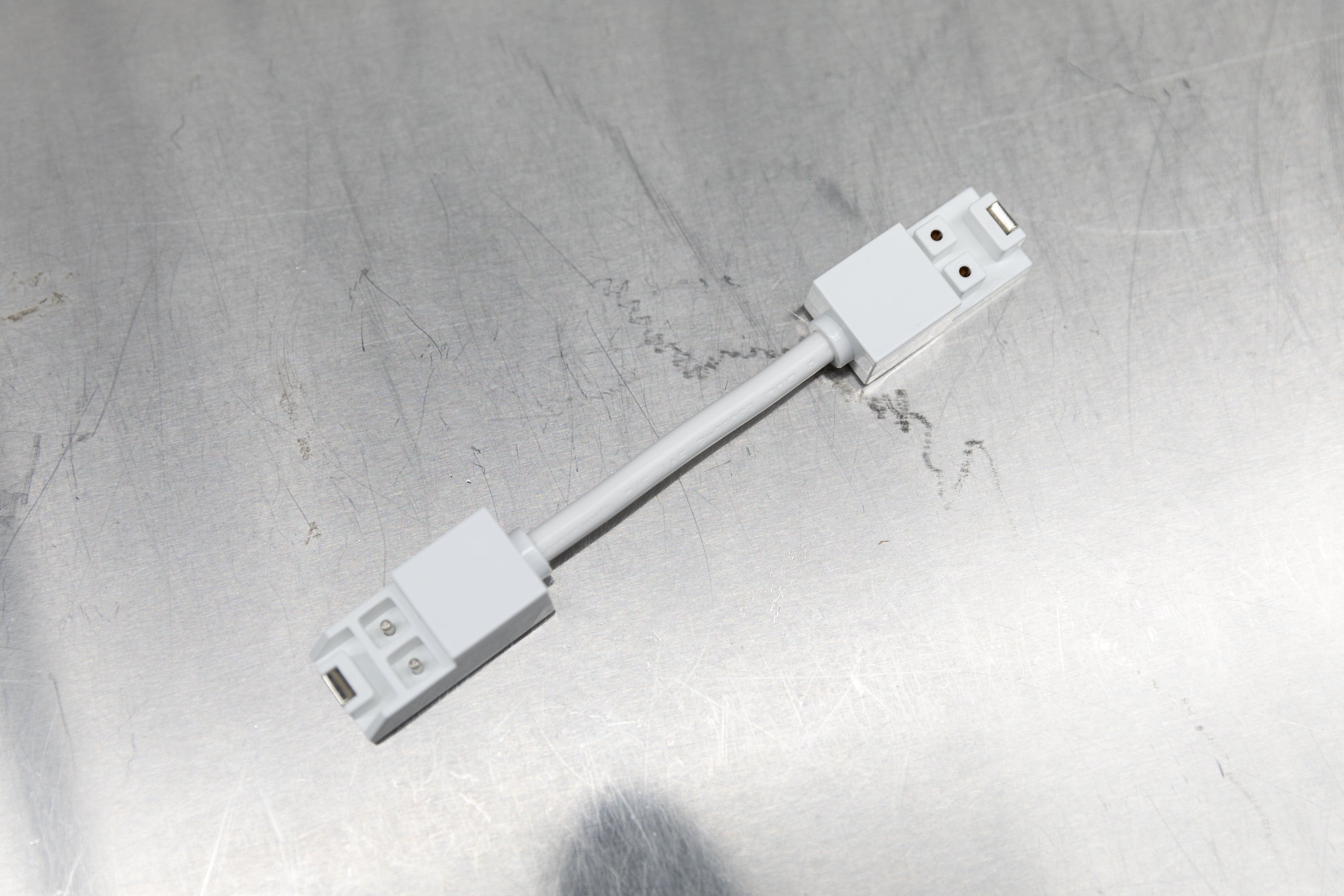Under Cabinet LED Light Connectors - Seamless Link for Kitchen Cabinet Lighting | Perfect for Under Cabinet, Closet, and Shelf Illumination