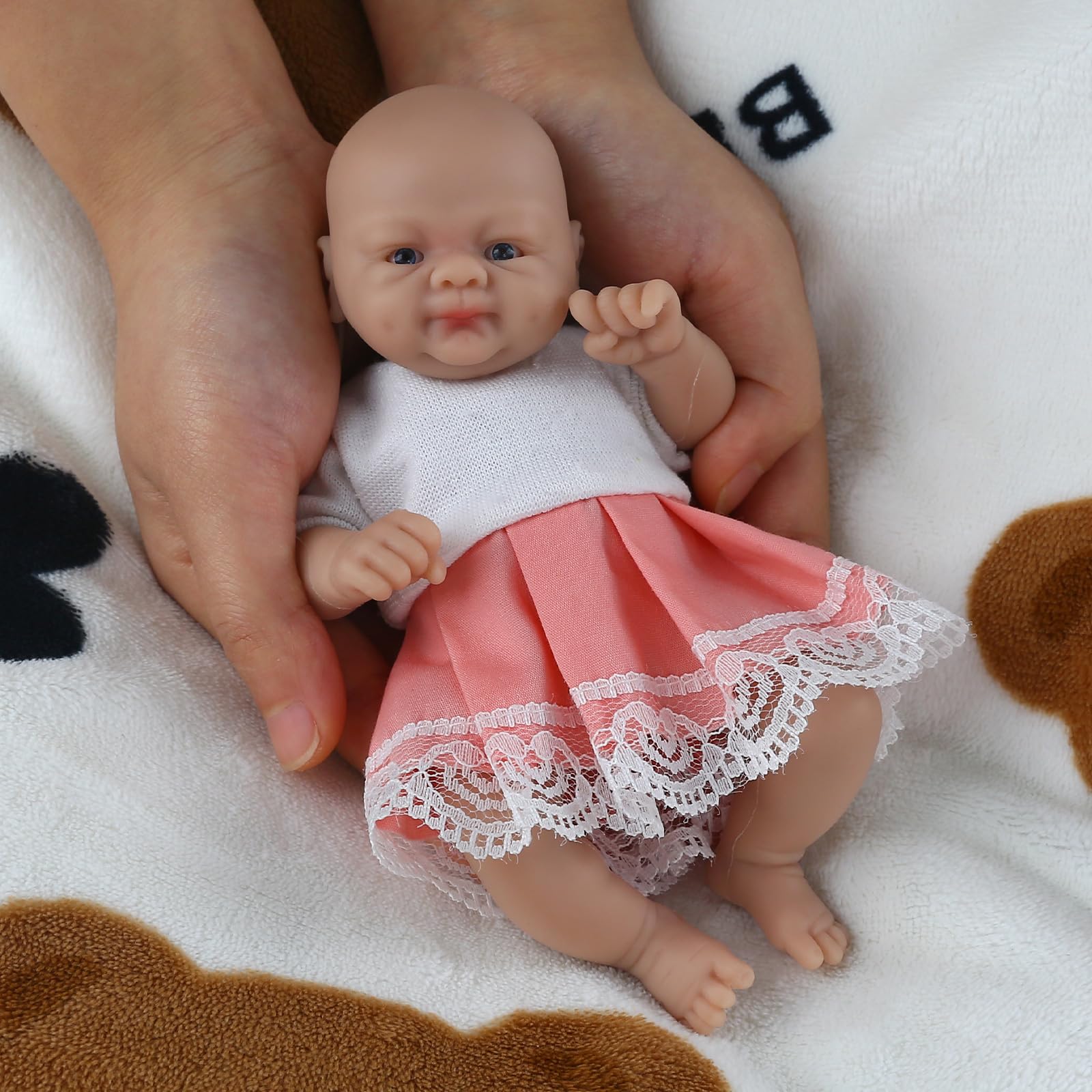 **IVITA 7 Inch Mini Reborn Baby Doll - Lifelike Solid Silicone Full Body Doll for Stress Relief, Kids & Collectors - Perfect Gift for Girls, Playtime & Display**