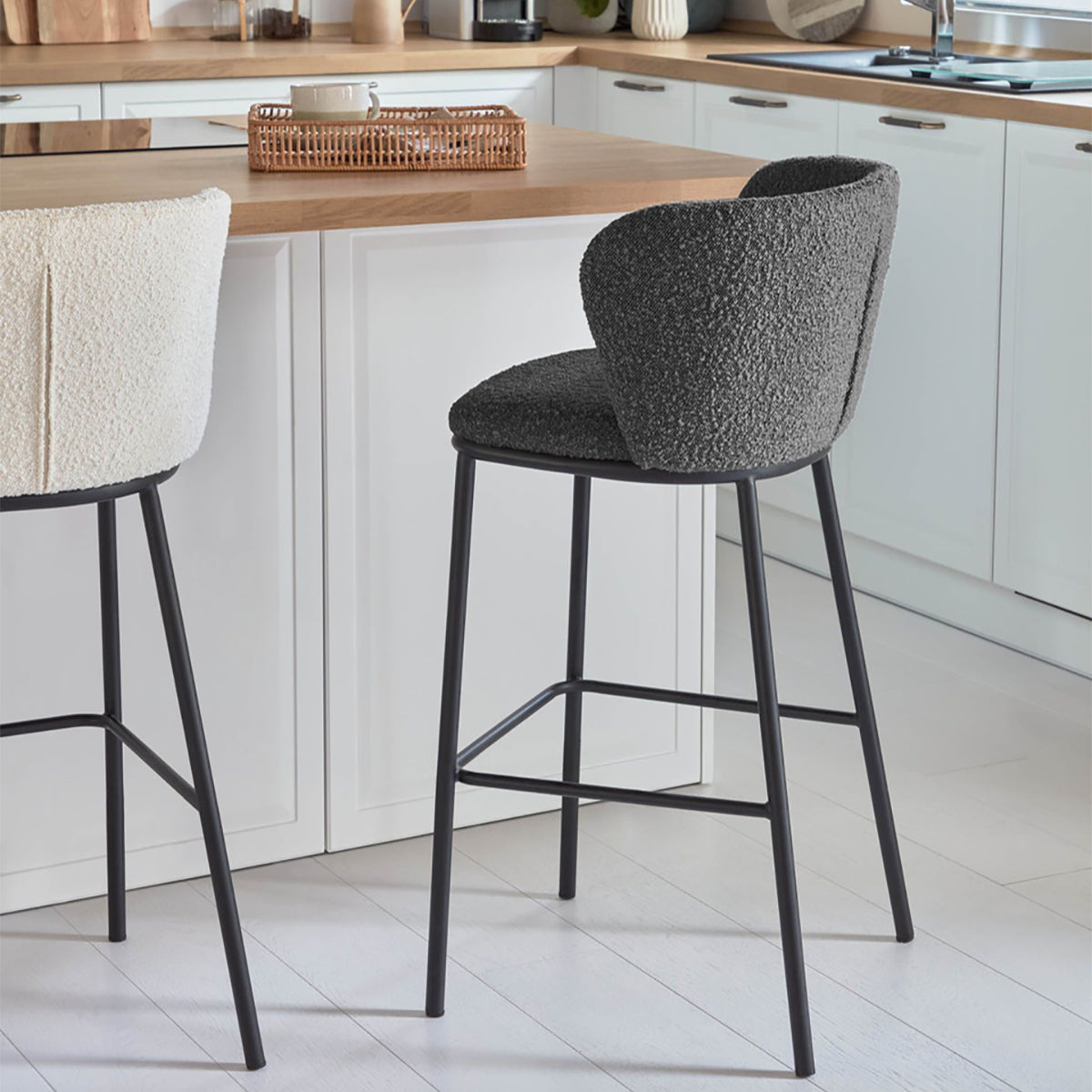 Ciselia Boucle Bar Stool 26