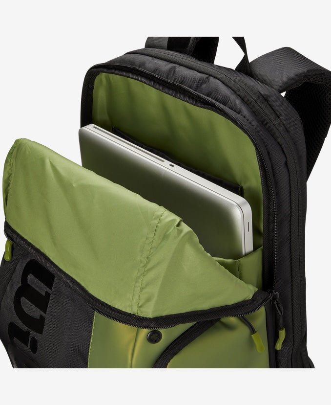 Wilson Blade V8 Super Tour Backpack - Premium Tennis Bag for Pros & Enthusiasts | Durable, Spacious Design for Rackets & Gear | Perfect for Tournaments, Training & Travel