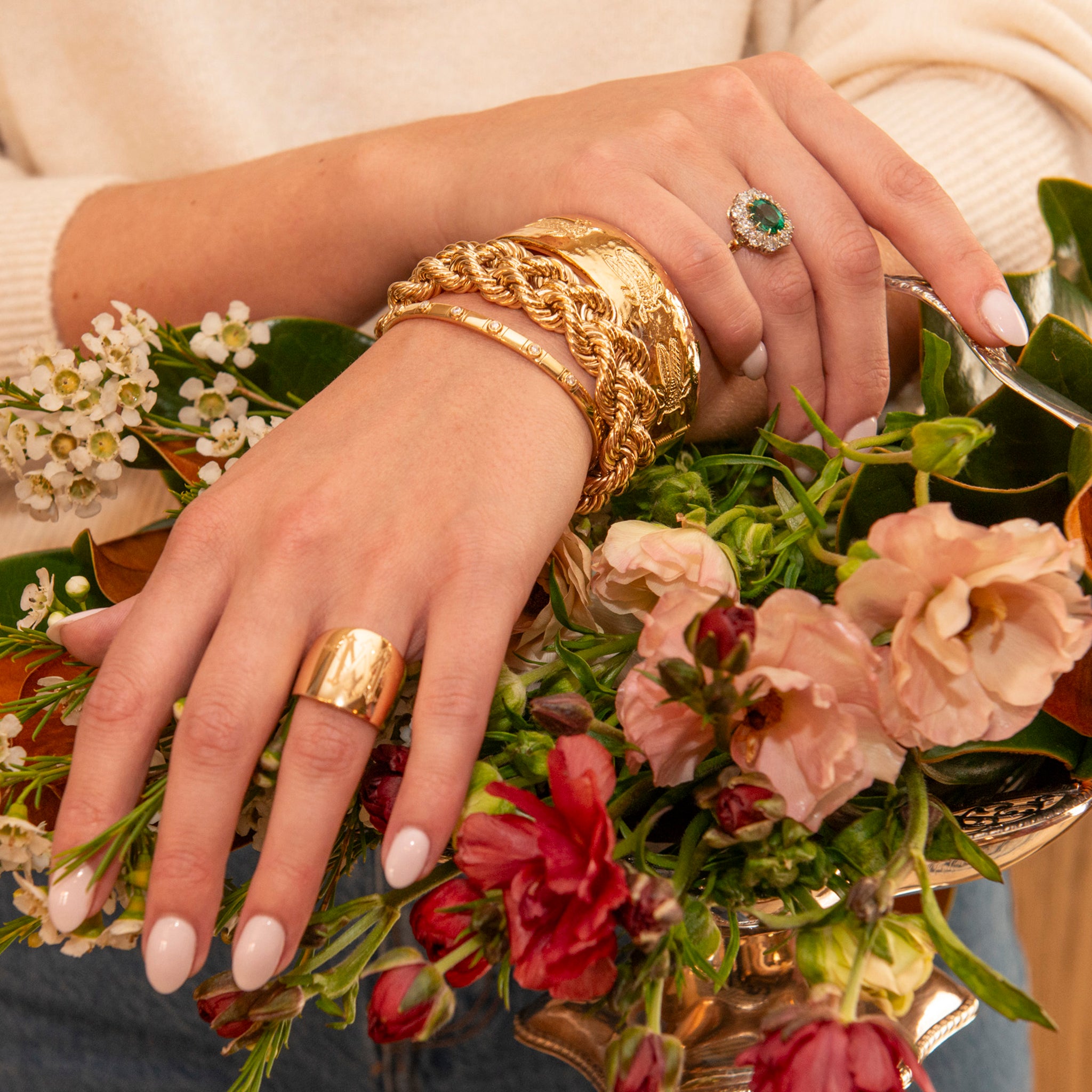 Goldbug Collection Love Train Cuff Bracelet - Elegant Gold-Plated Bangle for Women - Perfect for Valentine's Day Gifts, Anniversary Presents & Romantic Occasions