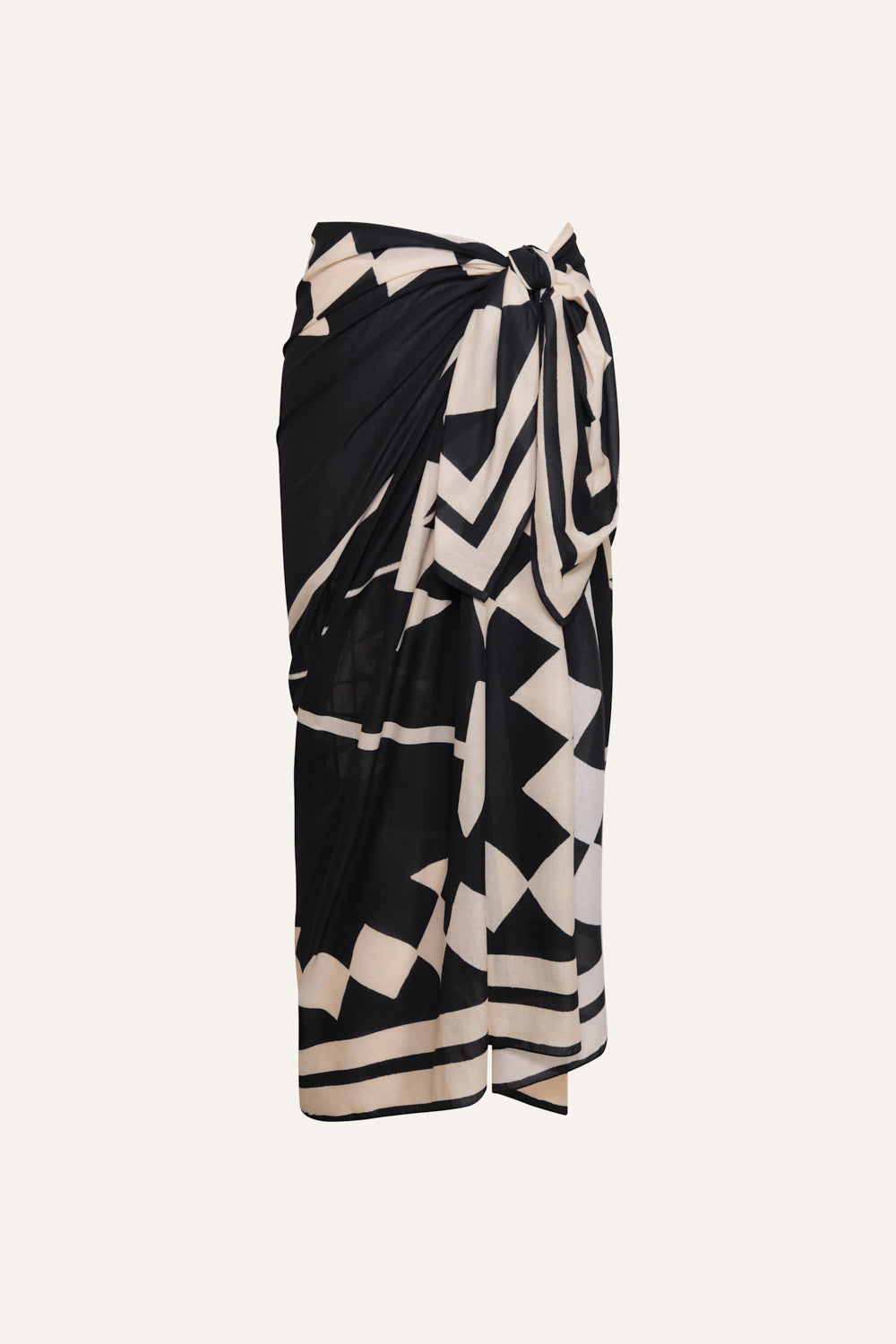 Stylish Polo Rhombs Pareo - Lightweight & Breathable Beach Cover-Up for Women - Perfect for Pool, Vacation, and Summer Outings
