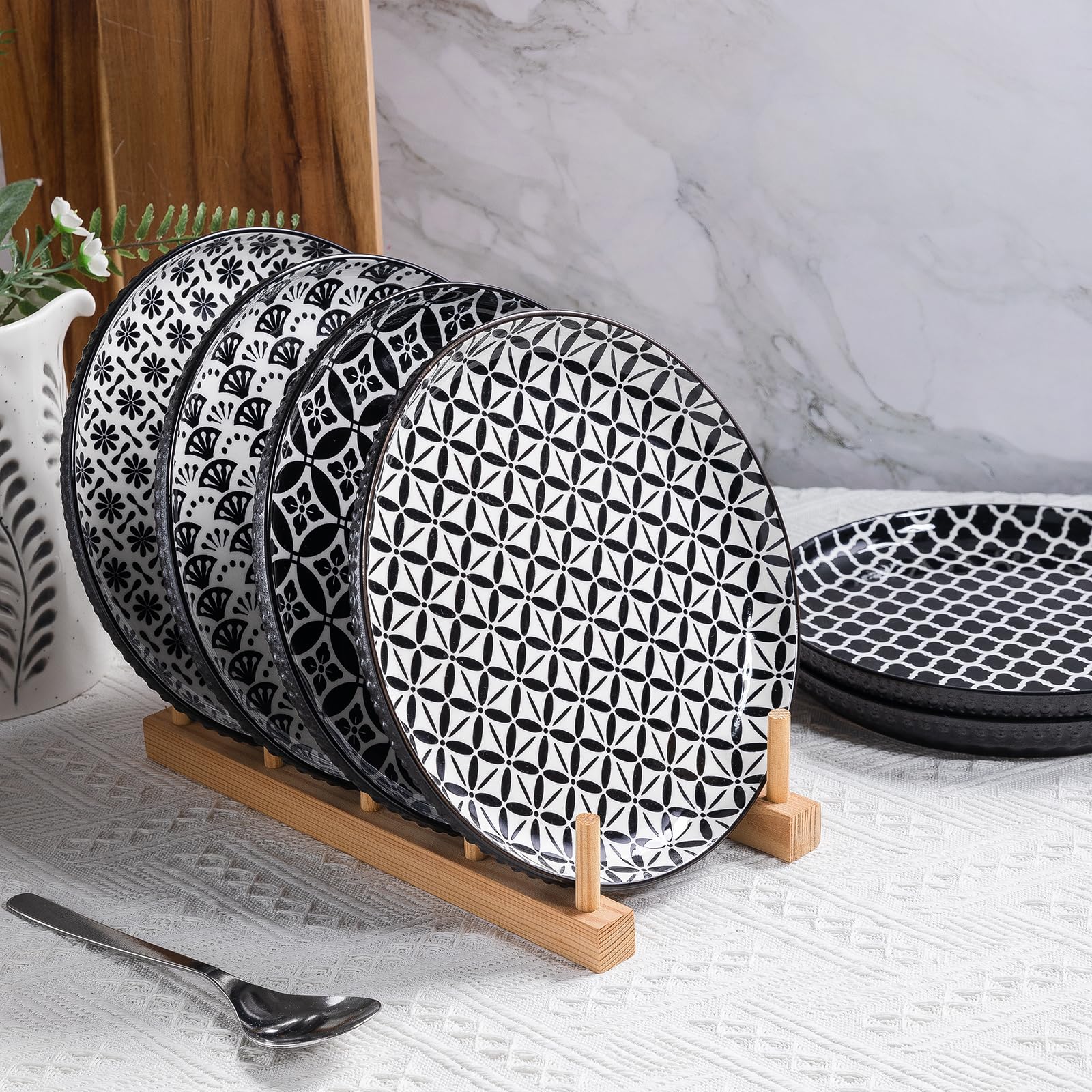 LEHAHA 6-Piece Ceramic Dinner Plates Set - 8-inch Black and White Porcelain Plates for Dessert, Salad, Pasta & Pizza | Round Dishwasher & Microwave Safe Plates for Home, Restaurant & Party Use | Elegant Tableware for Everyday Dining & Entertaining
