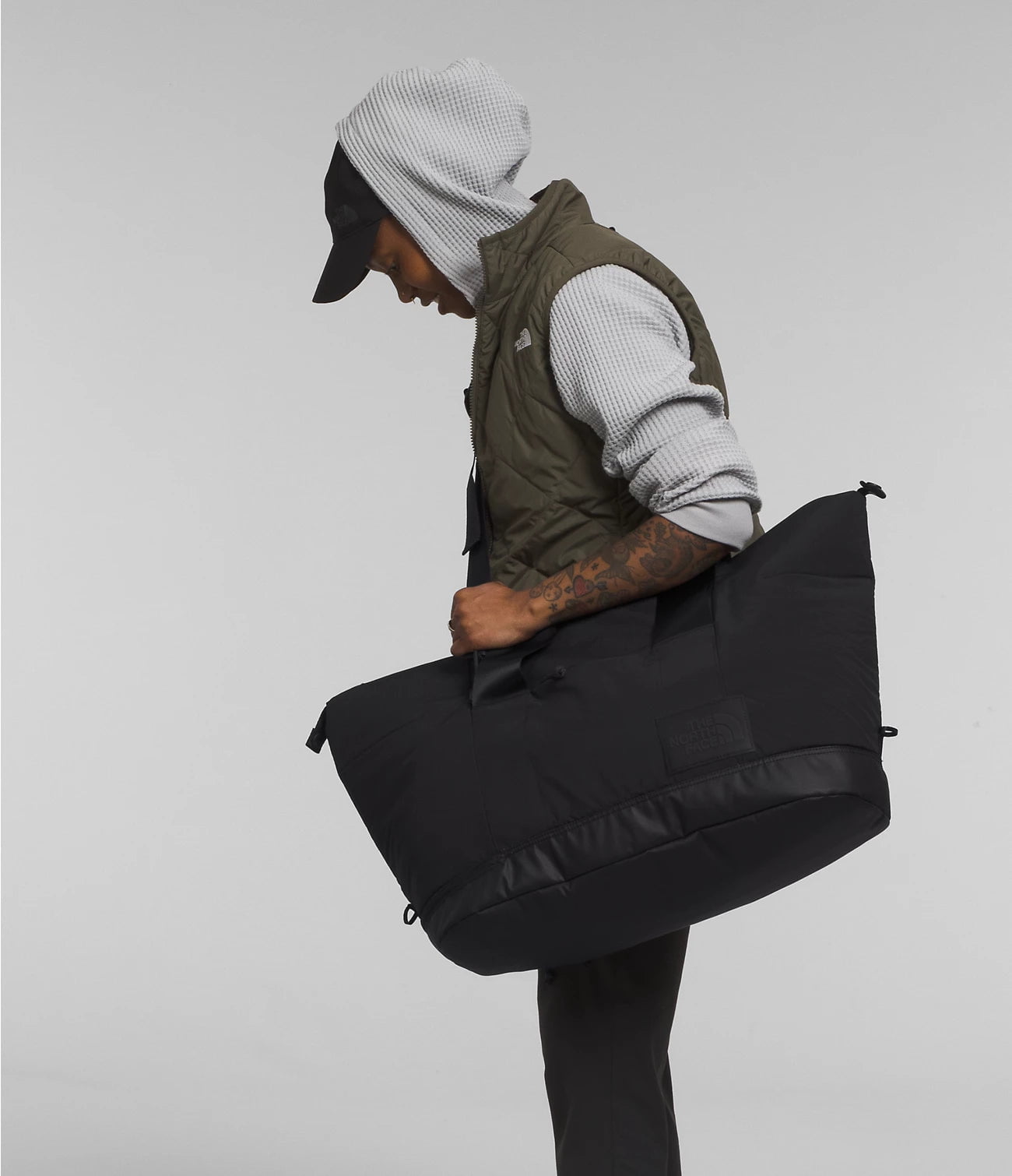 The North Face Women’s Never Stop Weekender Duffel Bag - Lightweight Travel Duffel for Gym, Work & Weekend Getaways - Perfect Carry-On for Outdoor Adventures & Business Trips