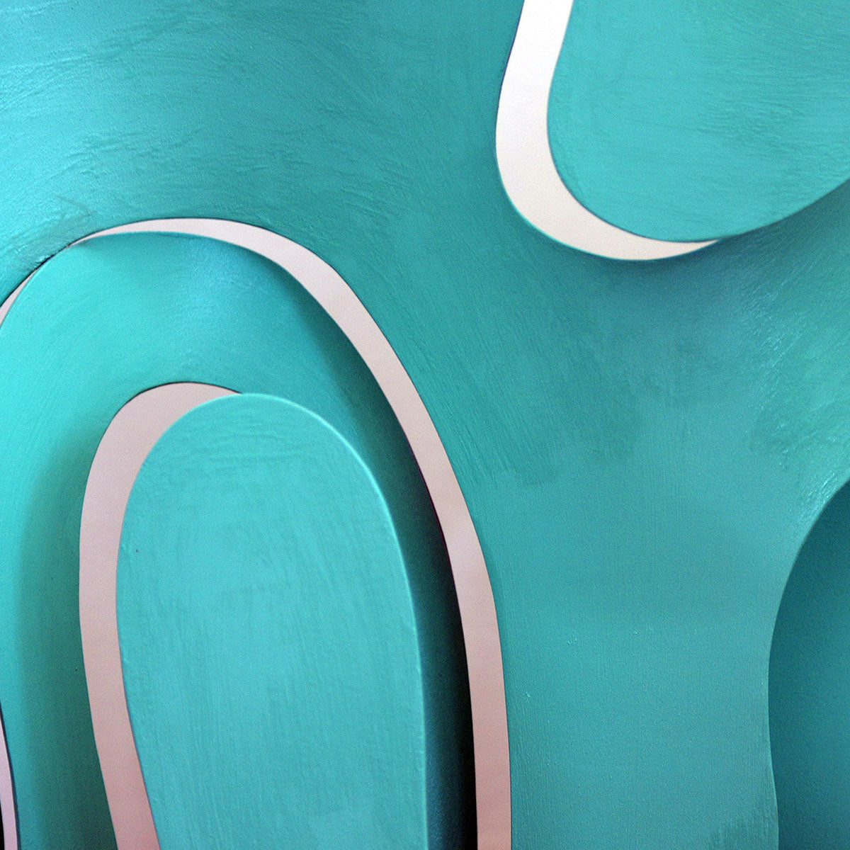 Handcrafted Smeralda Steel Sculpture - Modern Art Decor for Home & Office - Perfect for Living Room, Garden, or Gift Giving