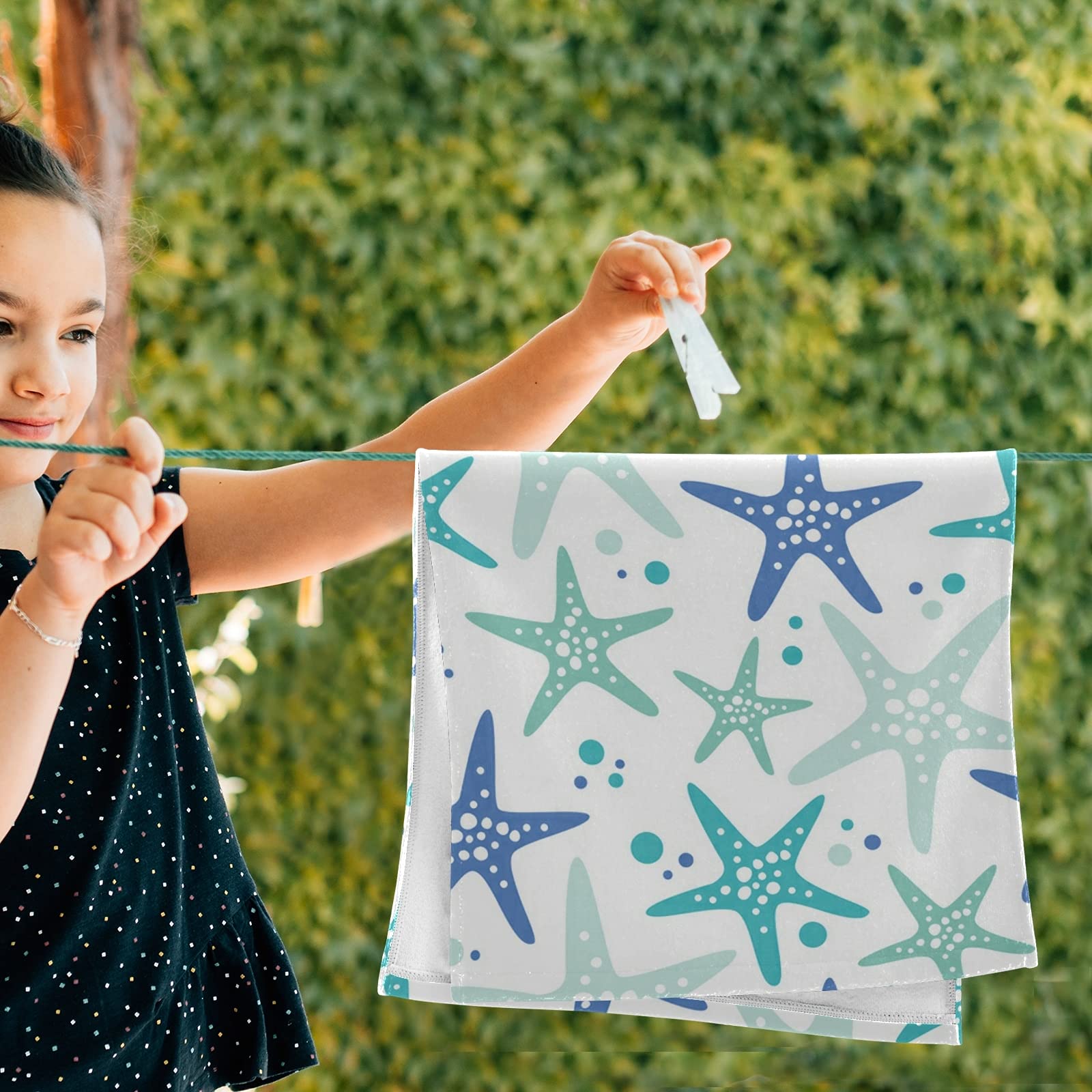 CHIFIGNO Cute Starfish Face Towels for Skincare - 2 Pack Soft Washcloths, Absorbent Dish Towels for Kitchen & Fingertip Bath Towels | Perfect for Spa Day, Facial Cleansing & Gentle Exfoliation